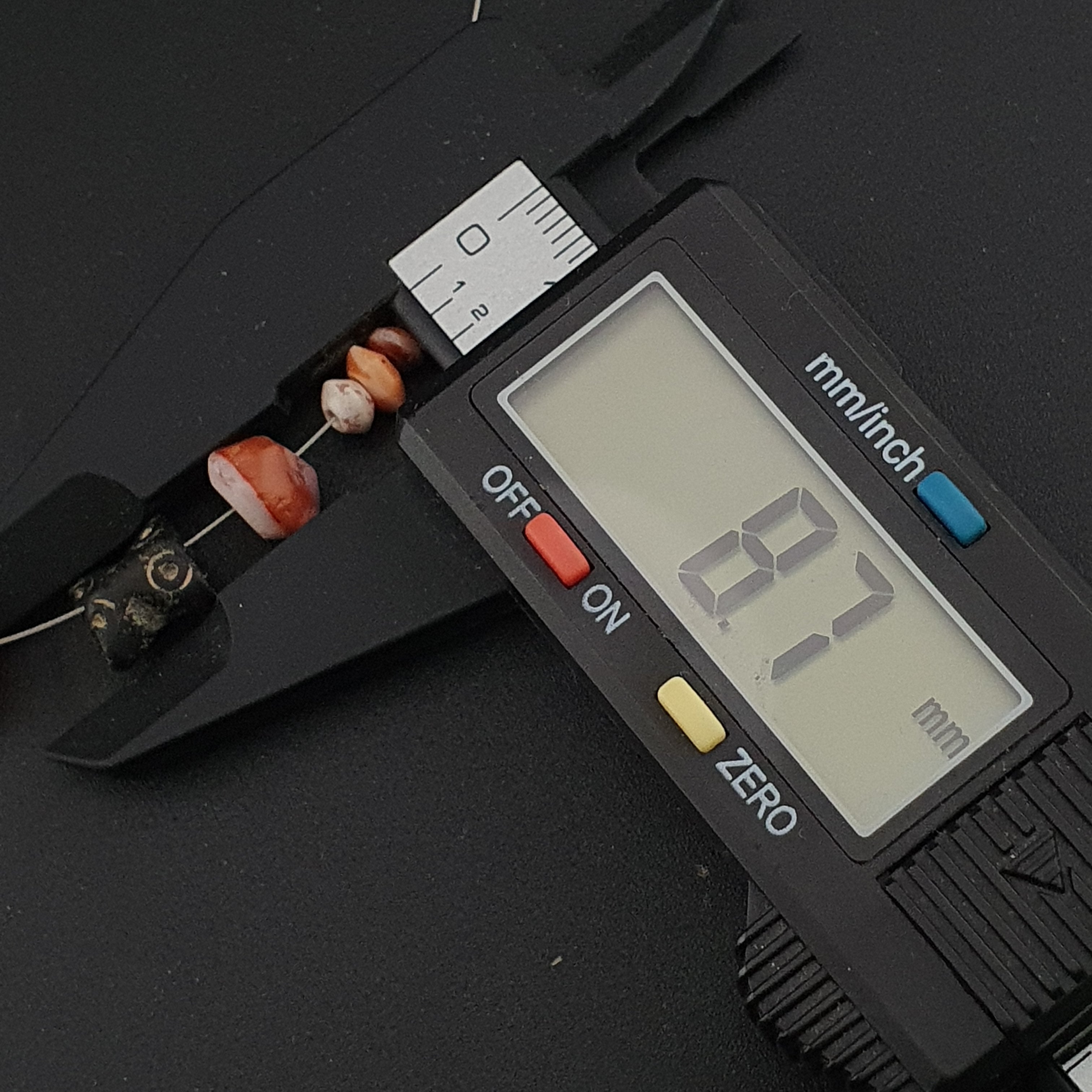 Rare Ancient Carnelian & Suleimani Agate Bead Collection – 14 Pieces