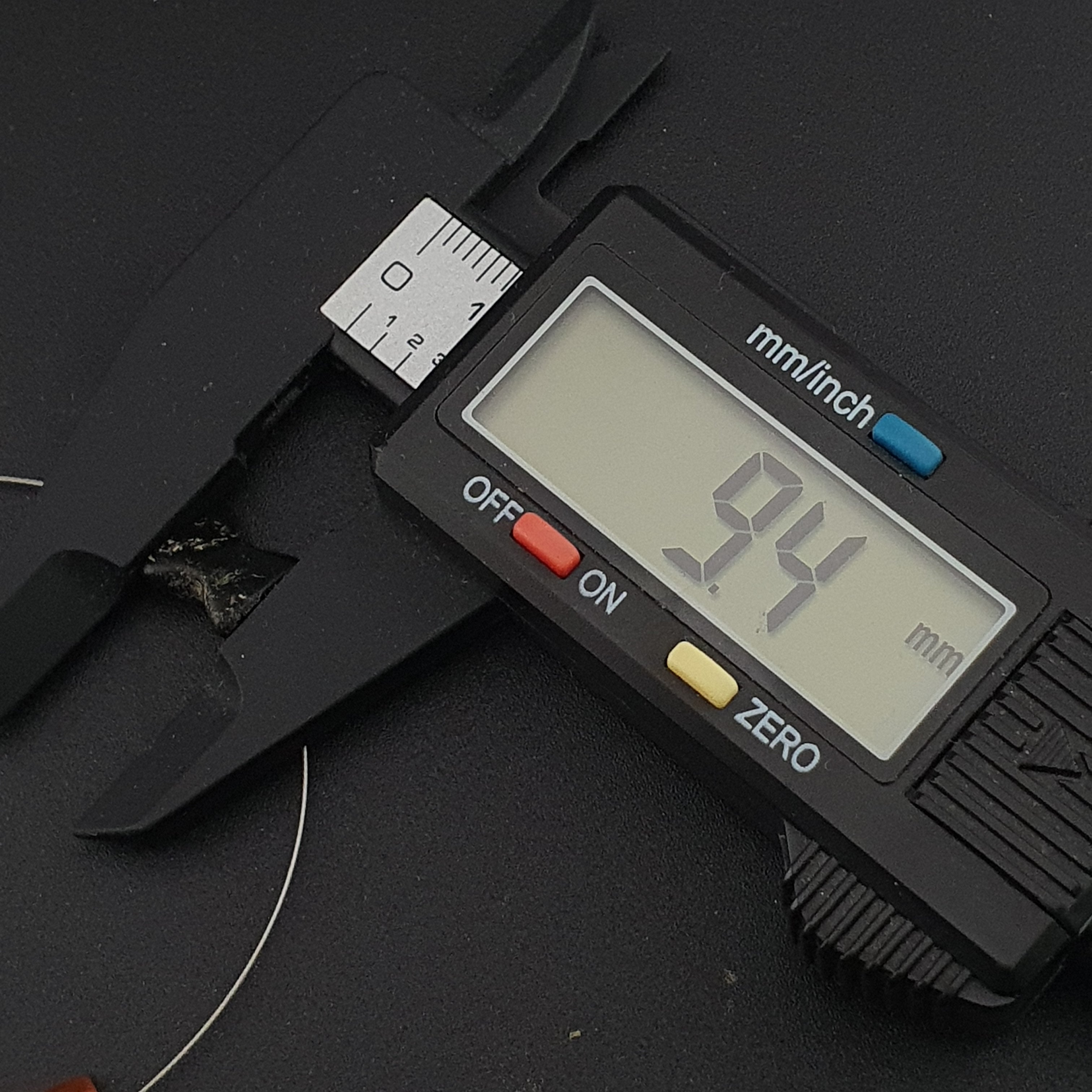 Rare Ancient Carnelian & Suleimani Agate Bead Collection – 14 Pieces