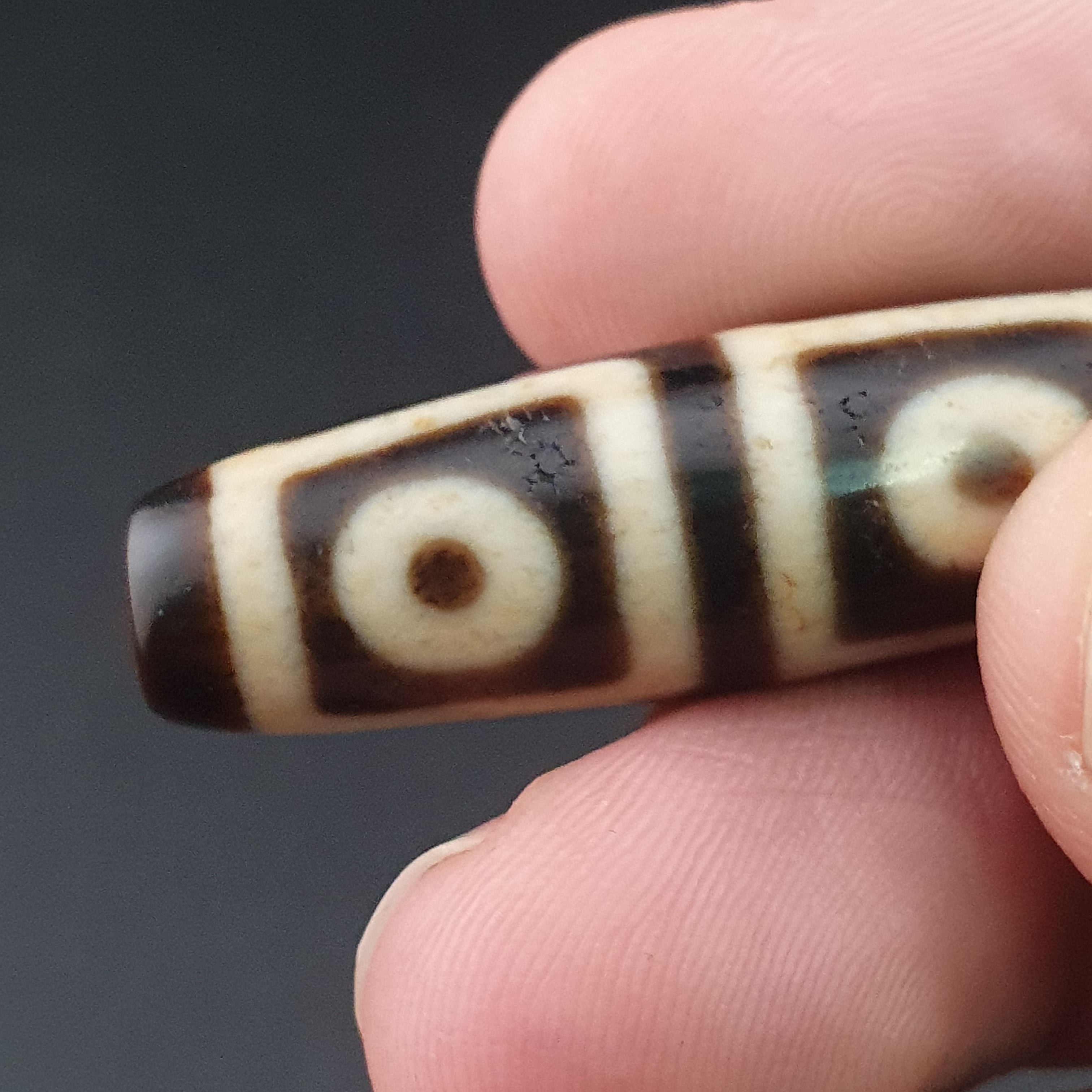 Rare Antique Himalayan Tibetan 4 Eyes Agate Dzi Bead Amulet