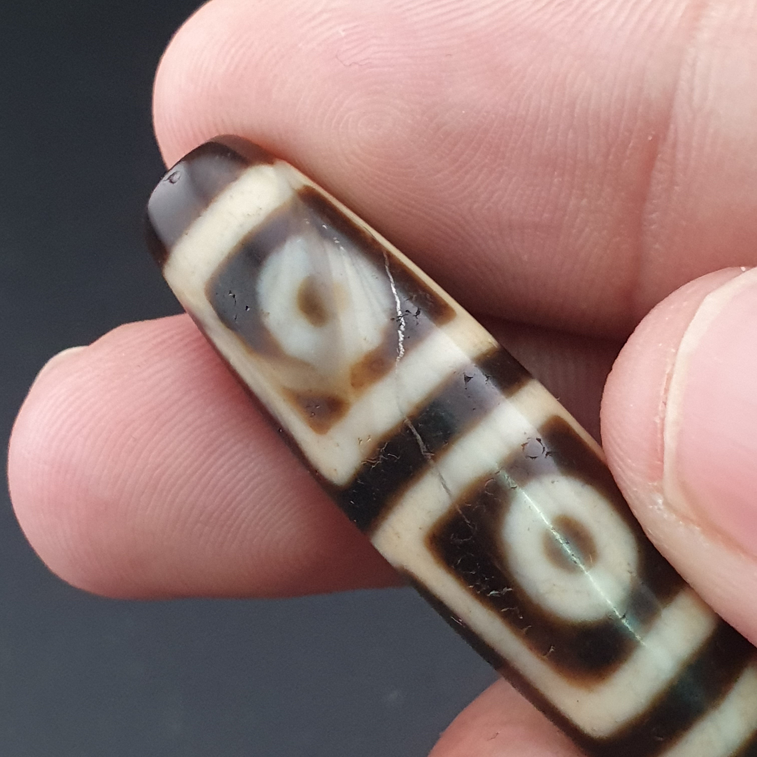 Rare Antique Himalayan Tibetan 4 Eyes Agate Dzi Bead Amulet