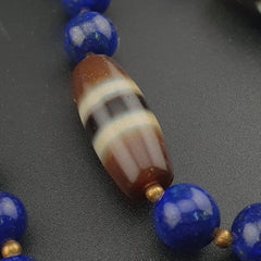 Vintage Himalayan Tibetan Zigzag & Stripe Pattern Agate Beads With LapisLazuli Necklace