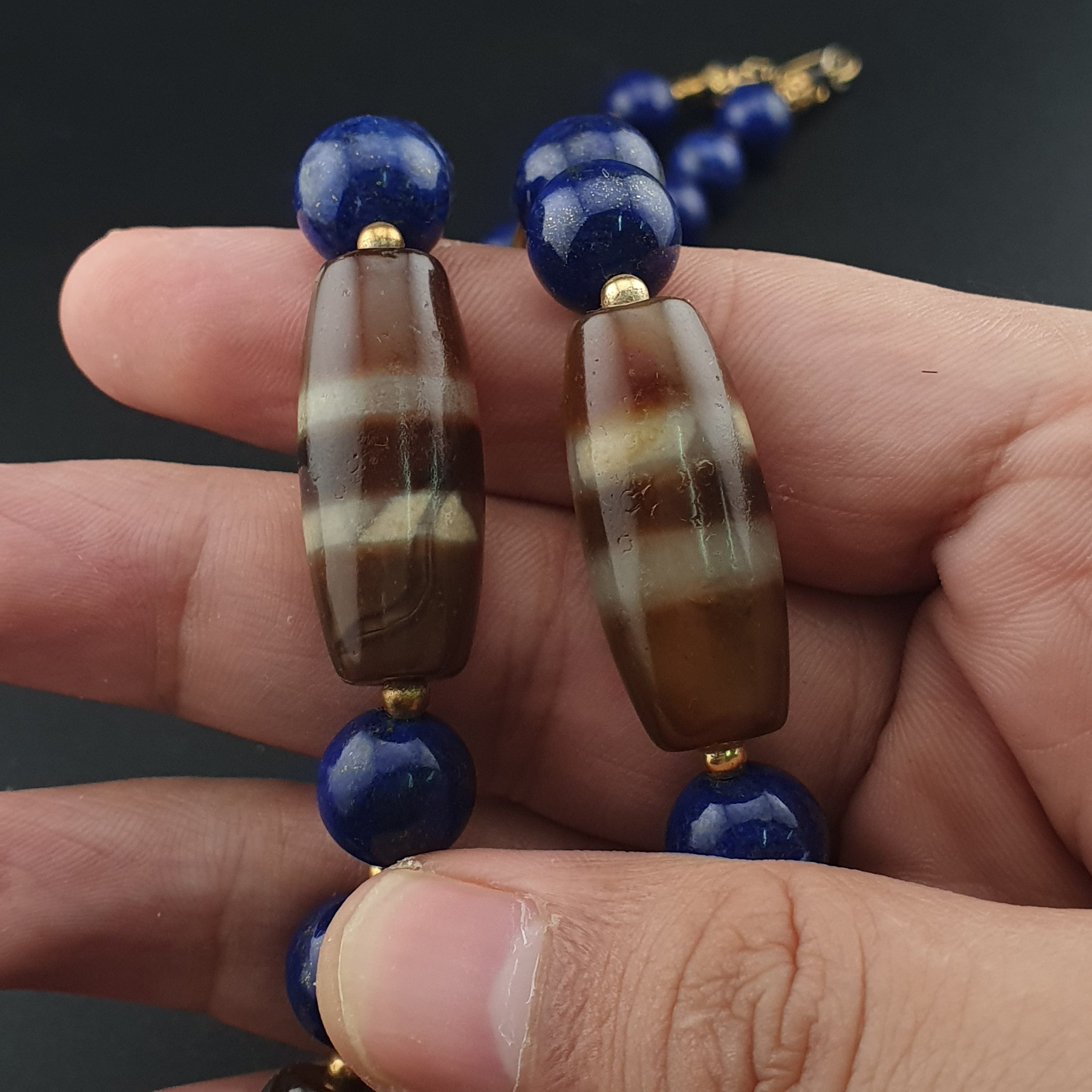 Vintage Himalayan Tibetan Zigzag & Stripe Pattern Agate Beads With LapisLazuli Necklace
