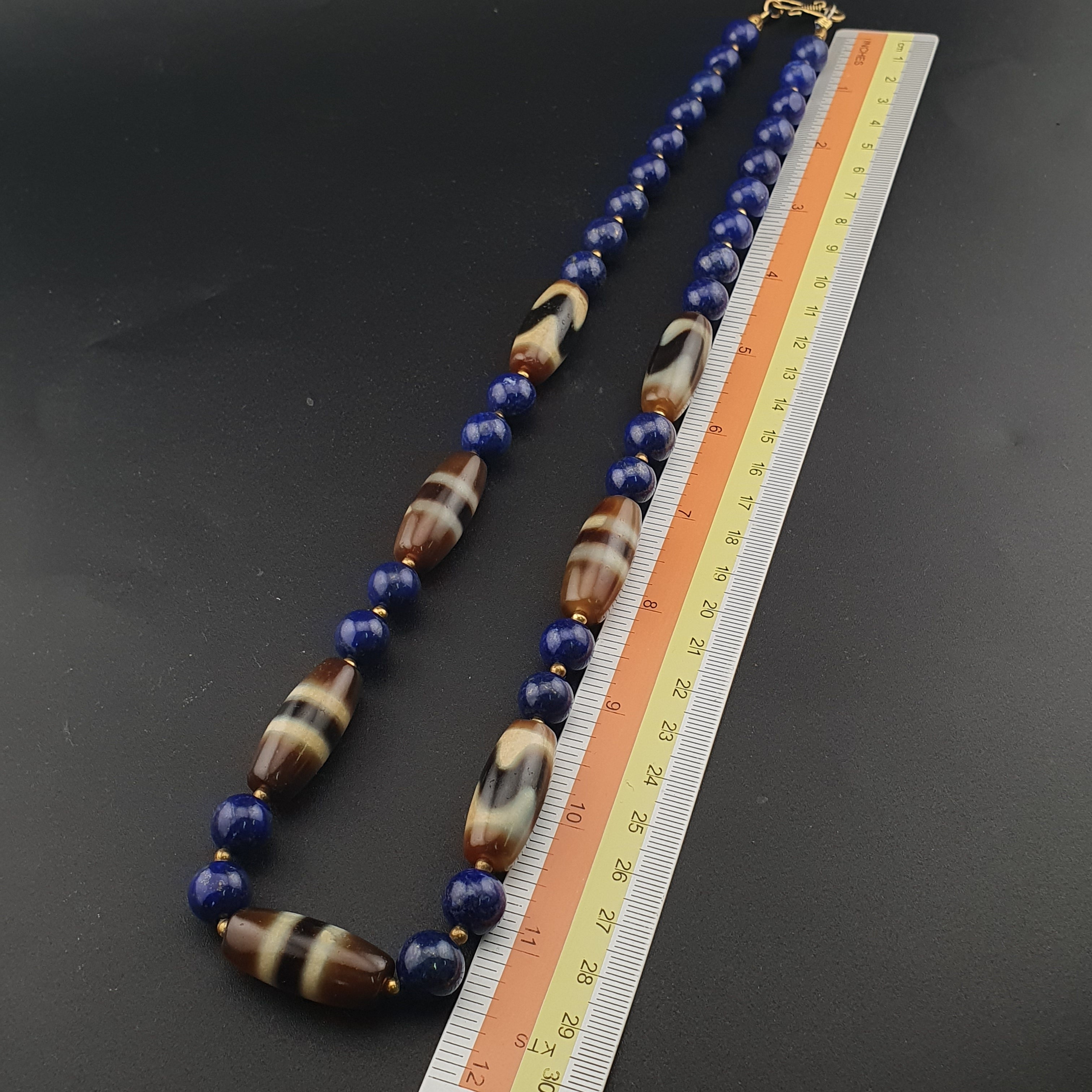 Vintage Himalayan Tibetan Zigzag & Stripe Pattern Agate Beads With LapisLazuli Necklace