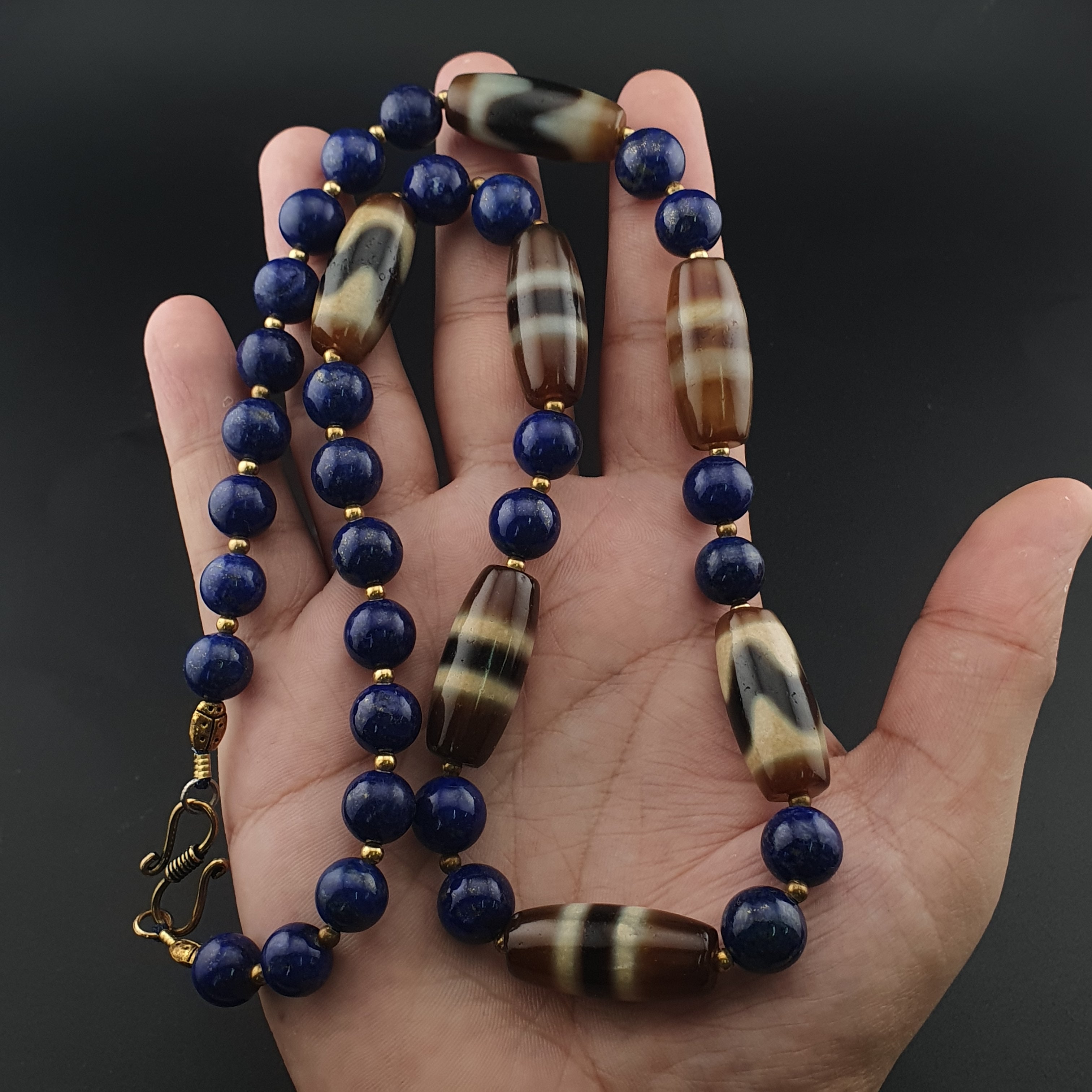Vintage Himalayan Tibetan Zigzag & Stripe Pattern Agate Beads With LapisLazuli Necklace
