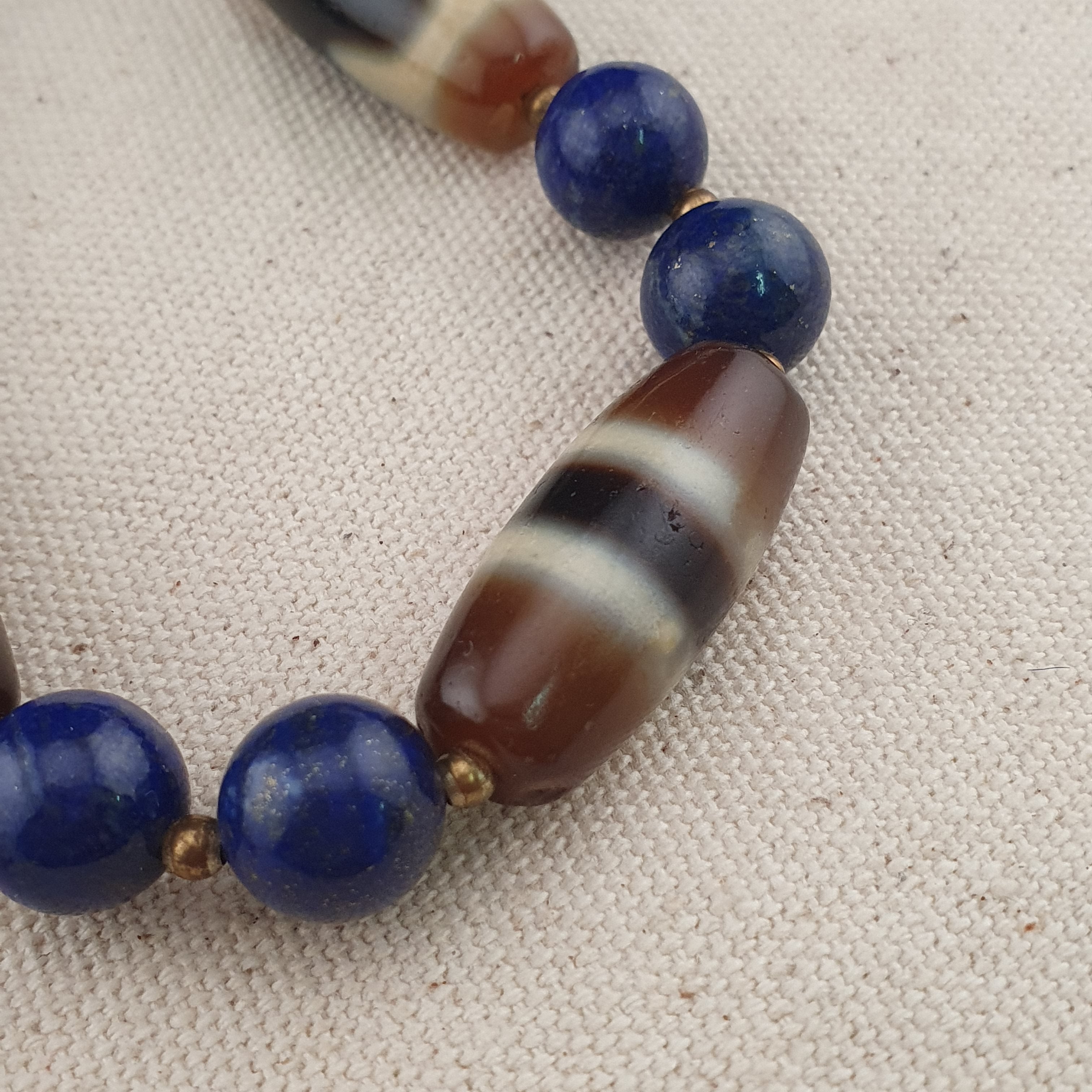 Vintage Himalayan Tibetan Zigzag & Stripe Pattern Agate Beads With LapisLazuli Necklace