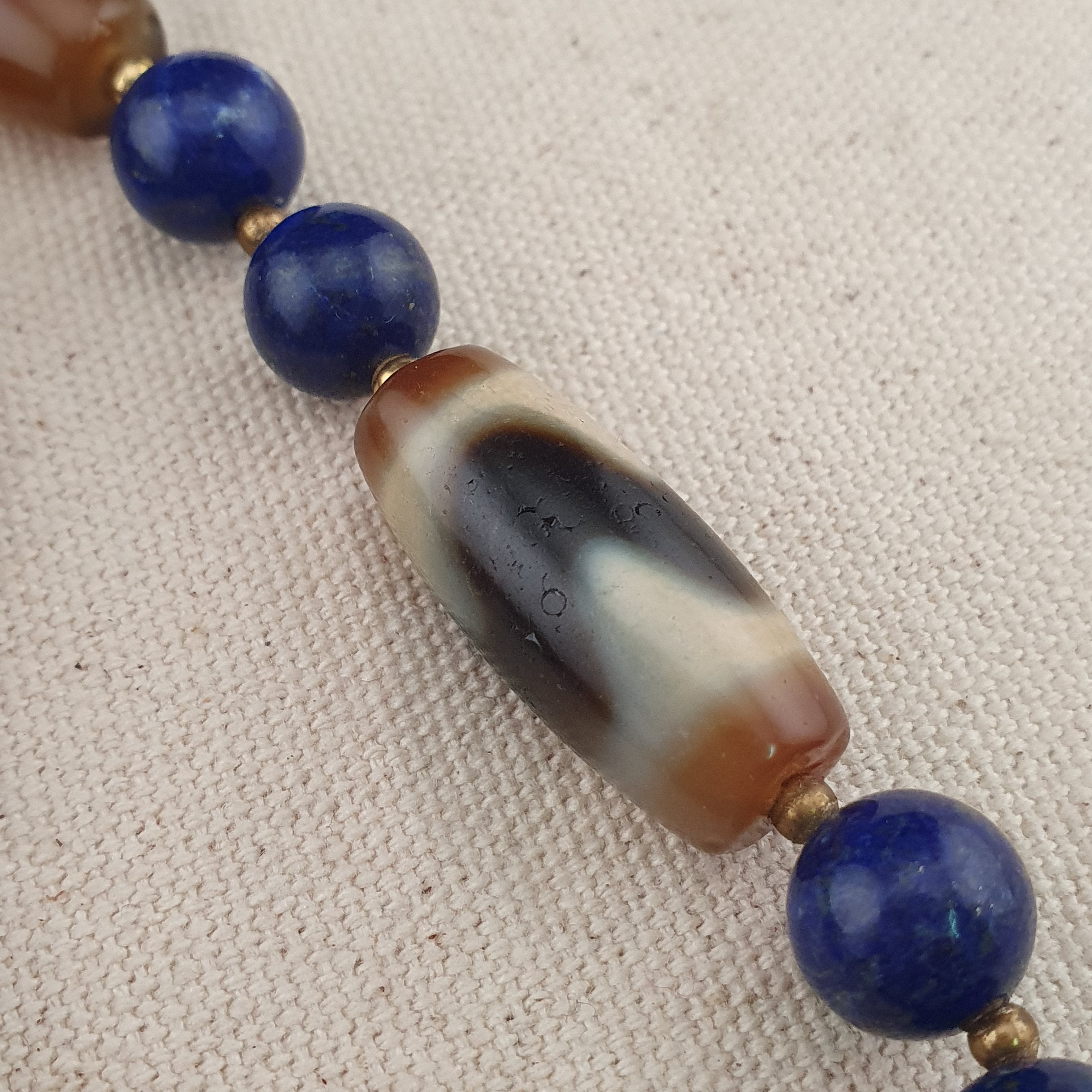 Vintage Himalayan Tibetan Zigzag & Stripe Pattern Agate Beads With LapisLazuli Necklace