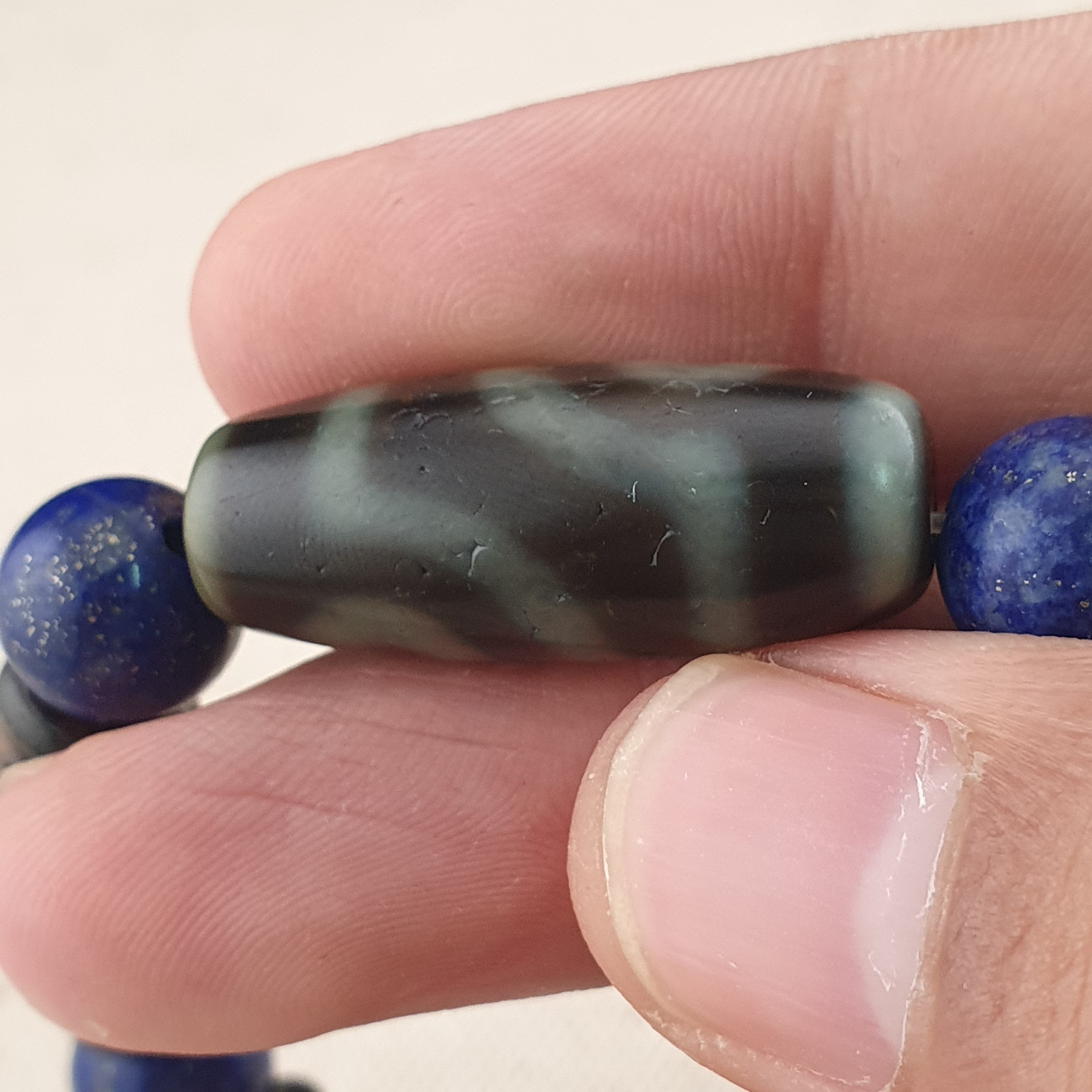 Vintage Himalayan 2 Eyes Agate & LapisLazuli Beads Bracelet