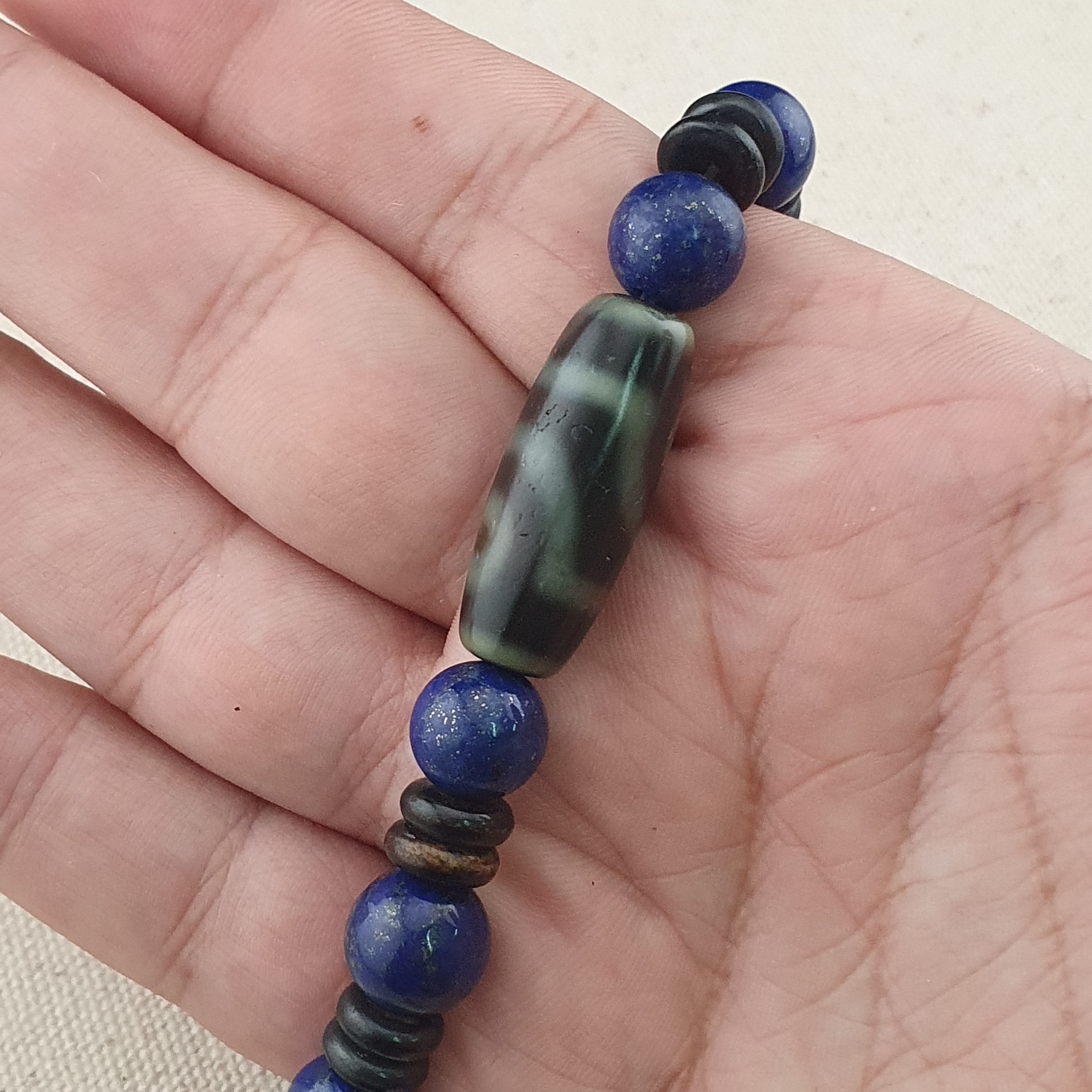 Vintage Himalayan 2 Eyes Agate & LapisLazuli Beads Bracelet