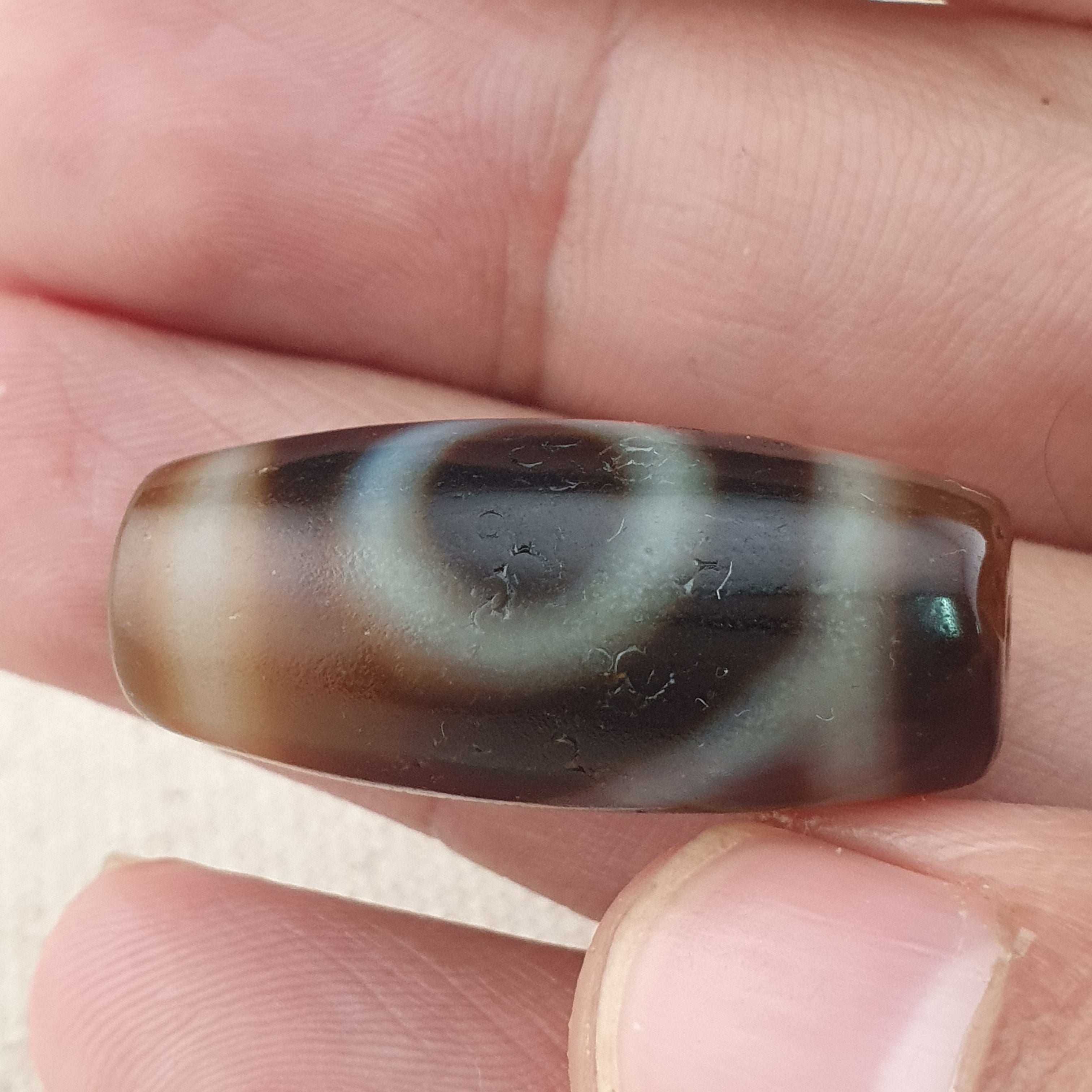 Vintage Himalayan Tibetan 1 Eye Agate Unique Pattern Dzi Bead Amulet