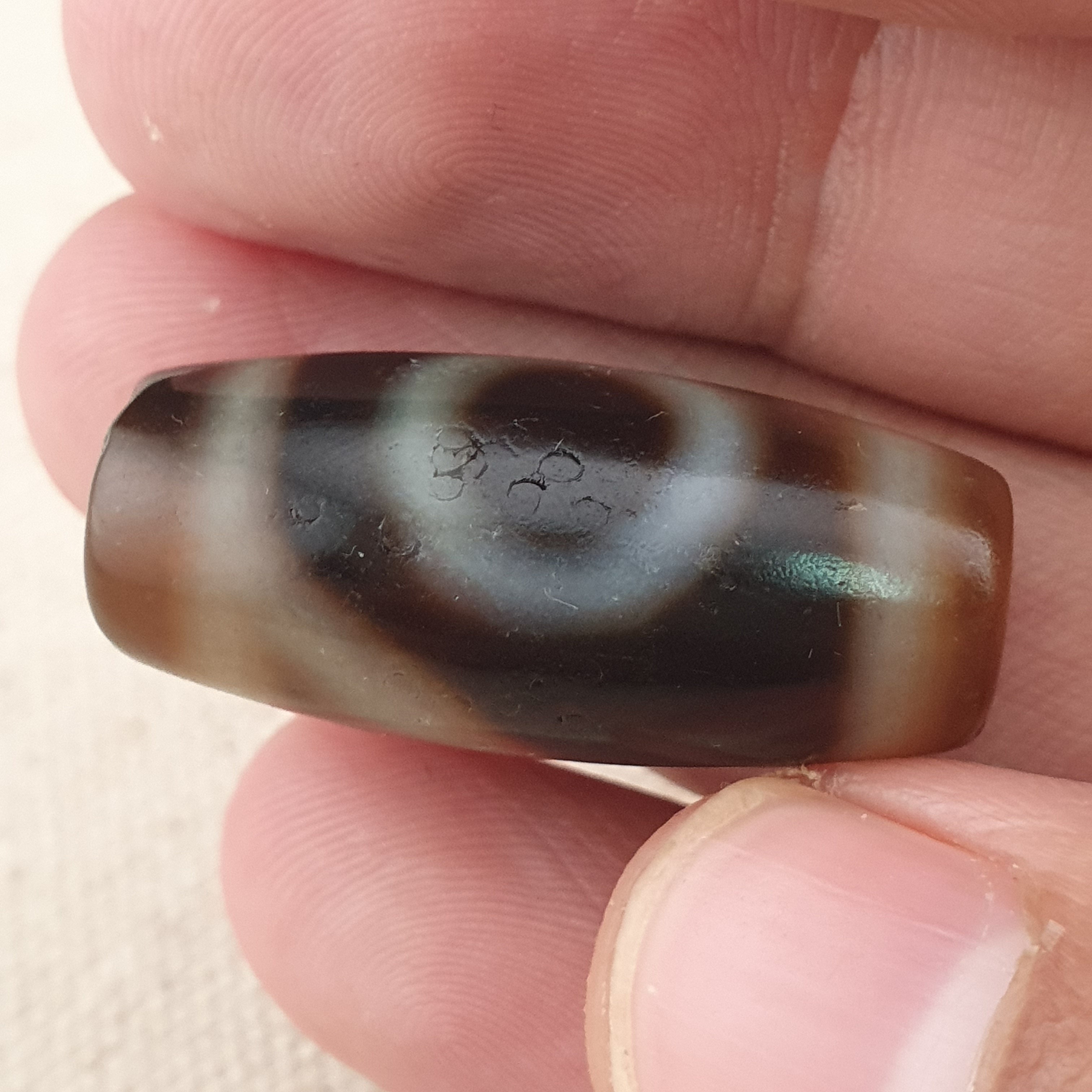 Vintage Himalayan Tibetan 1 Eye Agate Unique Pattern Dzi Bead Amulet