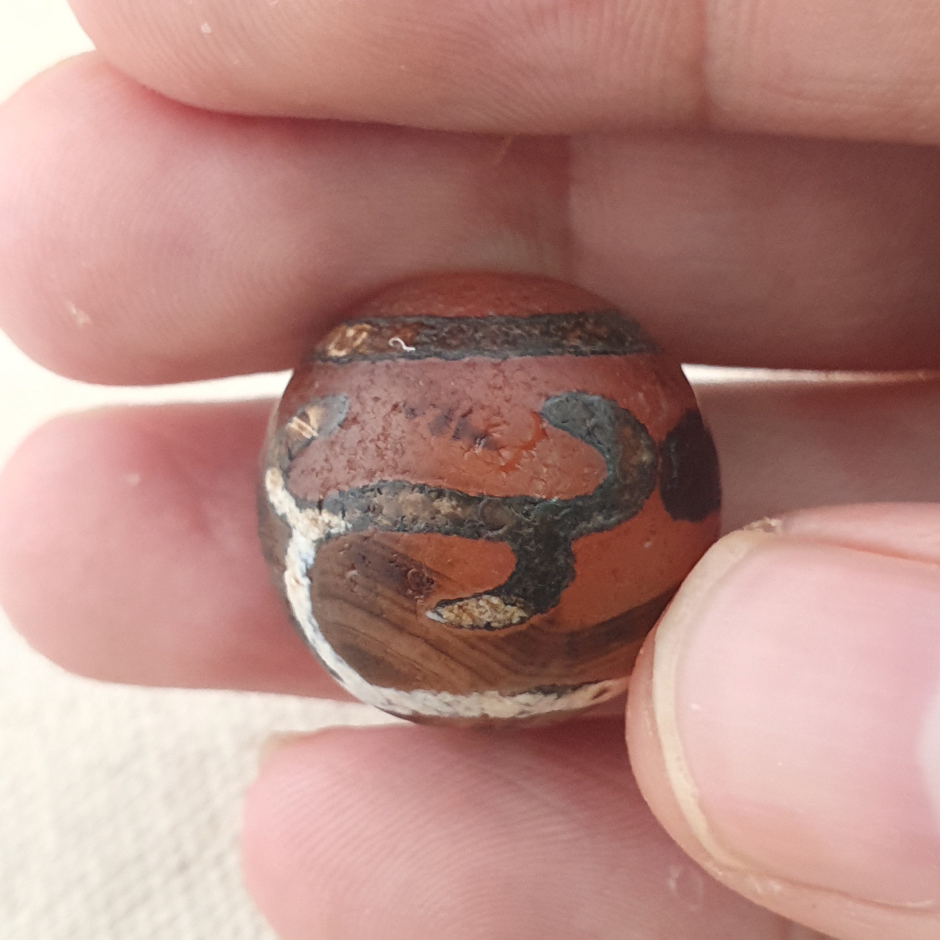 Vintage Etched Carnelian Agate Unique Pattern Beads Amulets