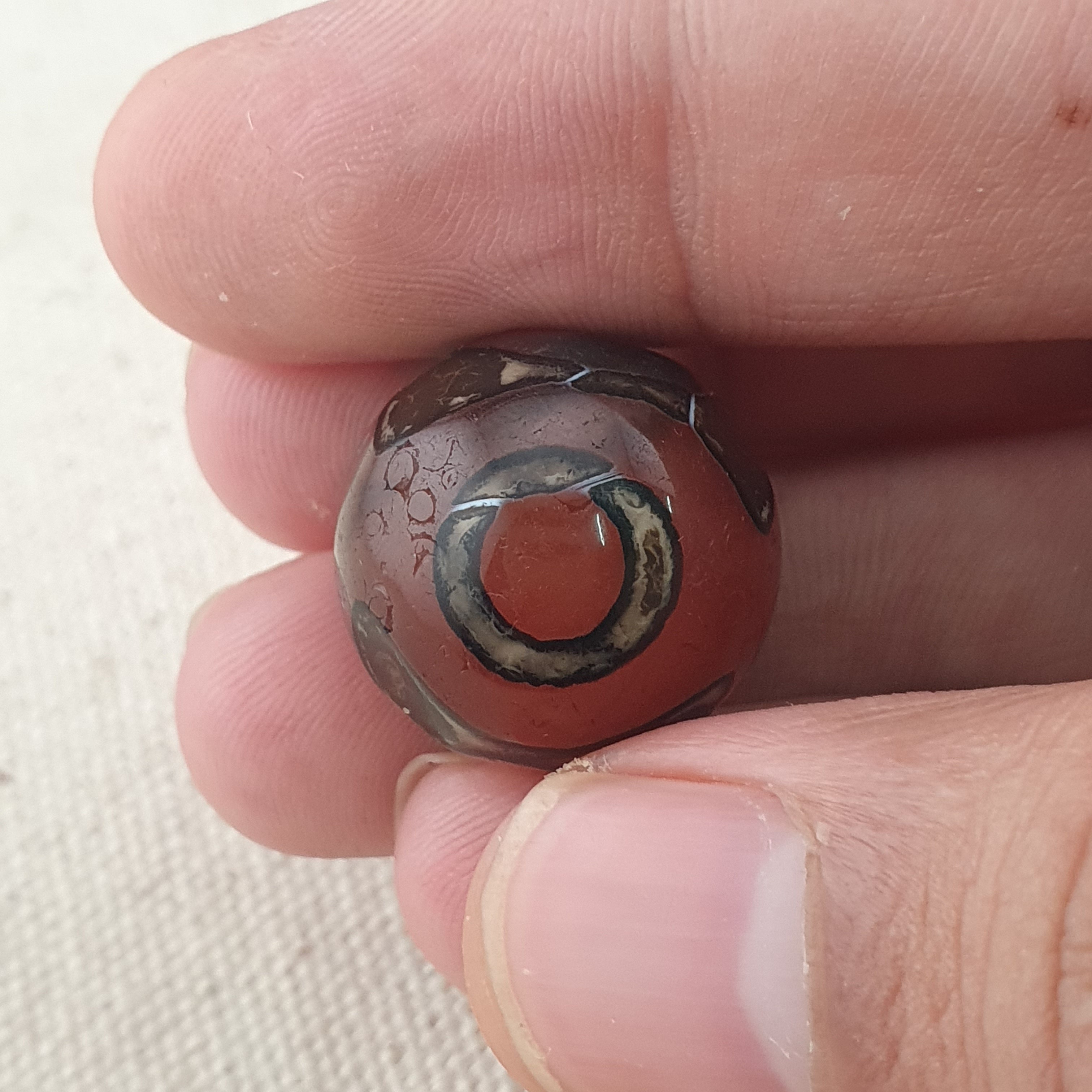 Vintage Etched Carnelian Agate Unique Pattern Beads Amulets