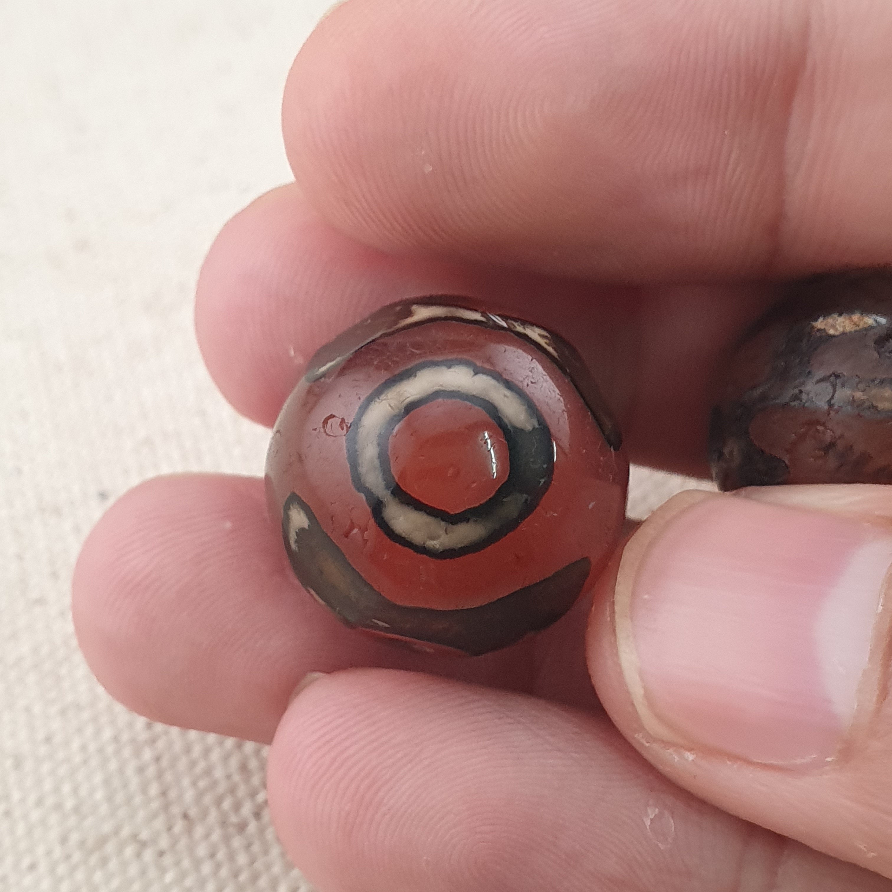 Vintage Etched Carnelian Agate Unique Pattern Beads Amulets