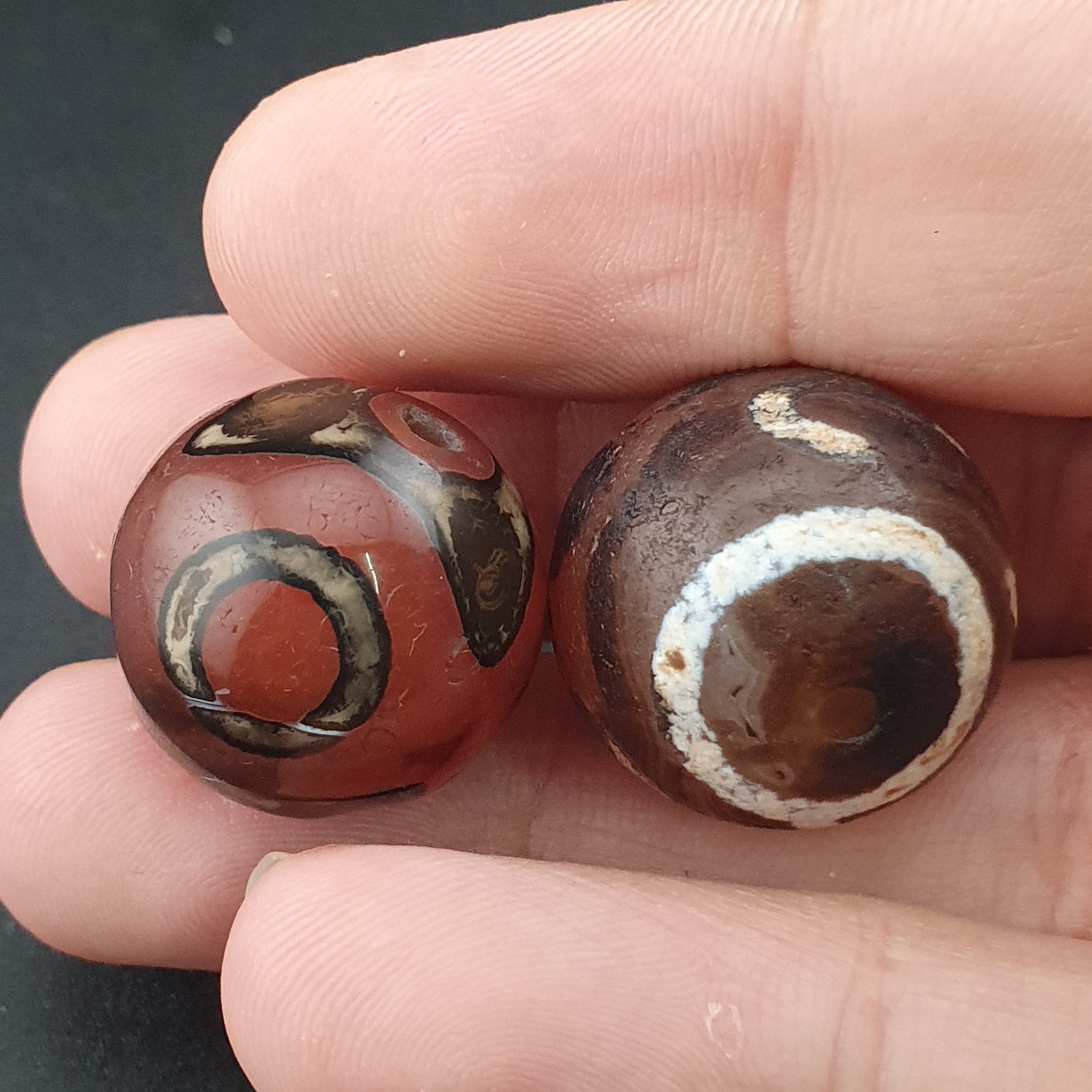 Vintage Etched Carnelian Agate Unique Pattern Beads Amulets