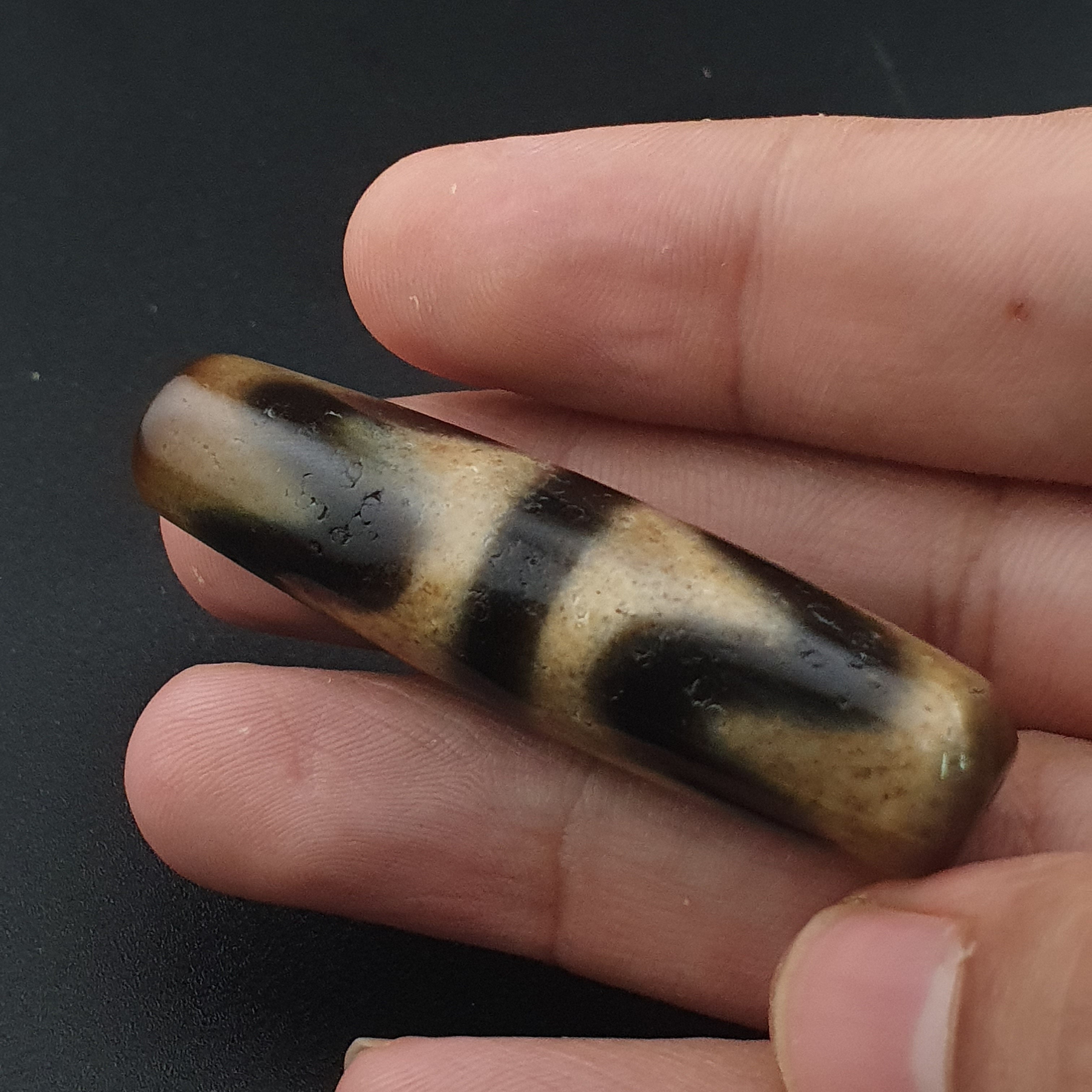 Vintage Himalayan Tibetan Agate ZigZag & Stripe Pattern Agate Dzi Bead Amulet