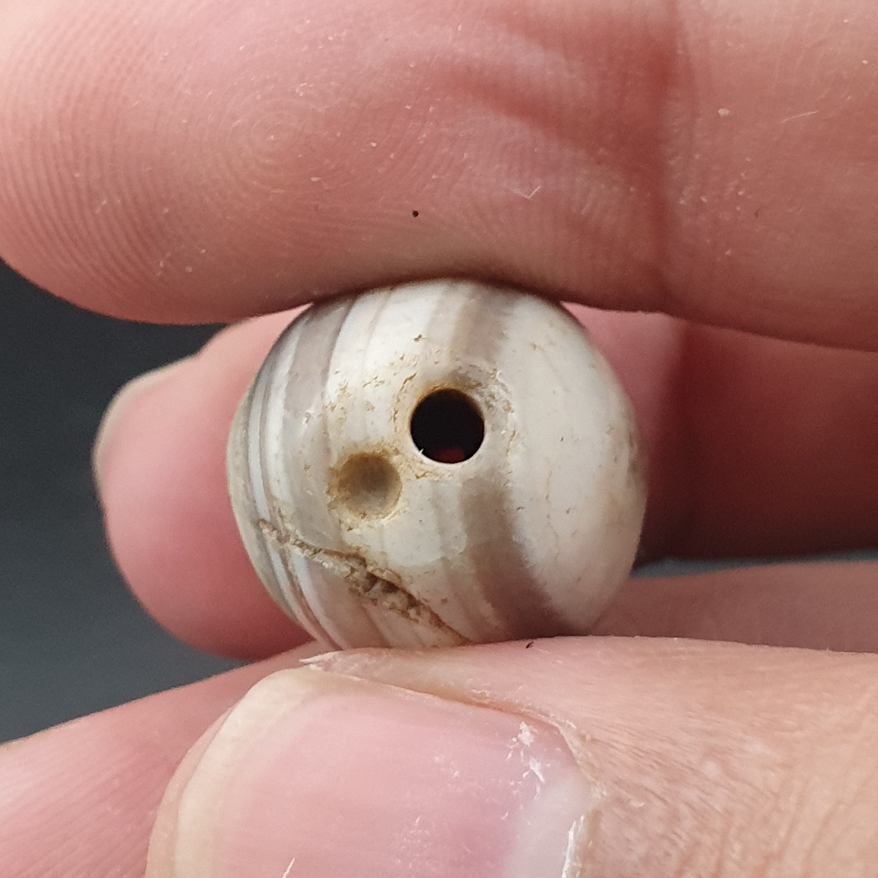 Ancient White Suliemani Eye Agate Bead Amulet