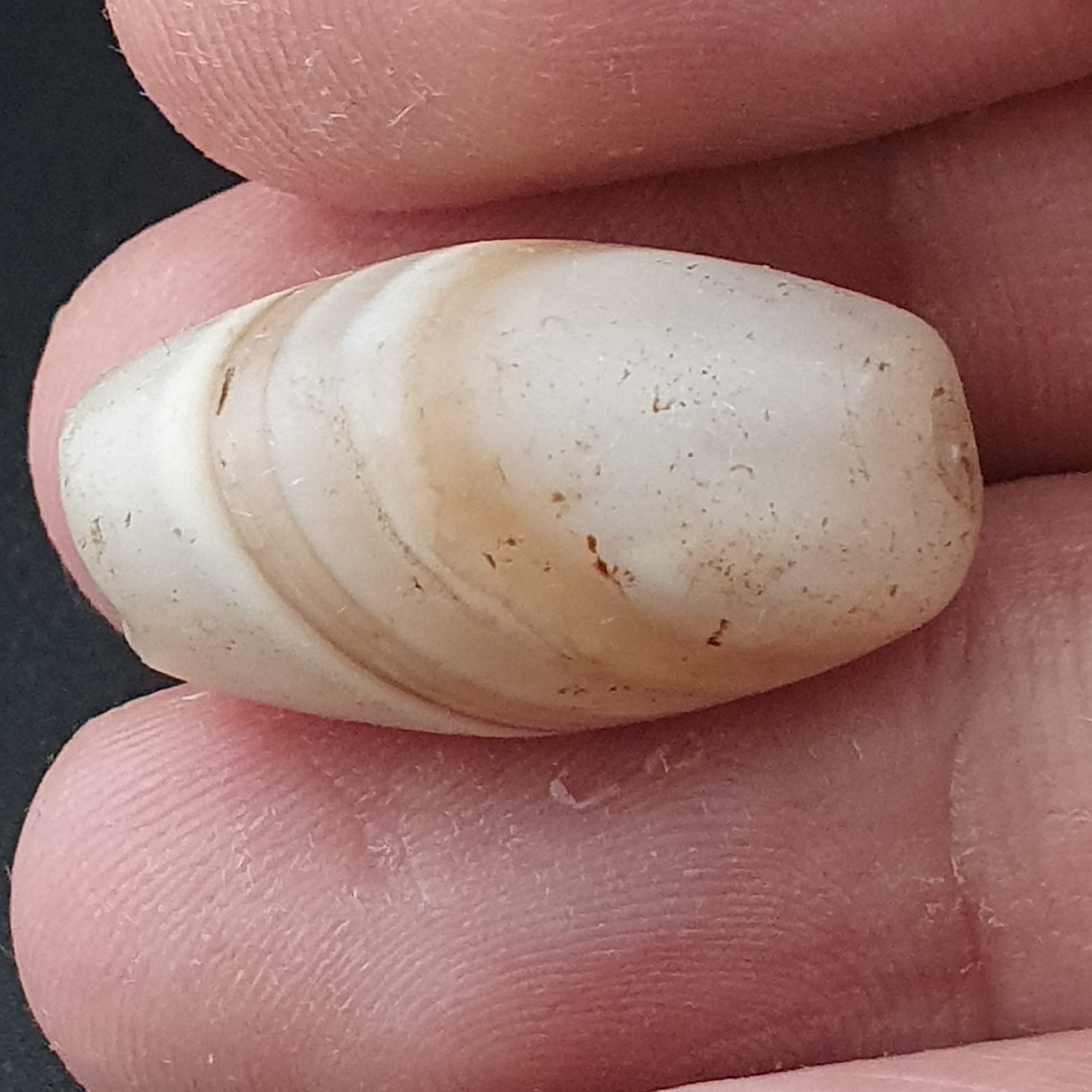 Ancient Natural Pattern White Agate Bead Amulet