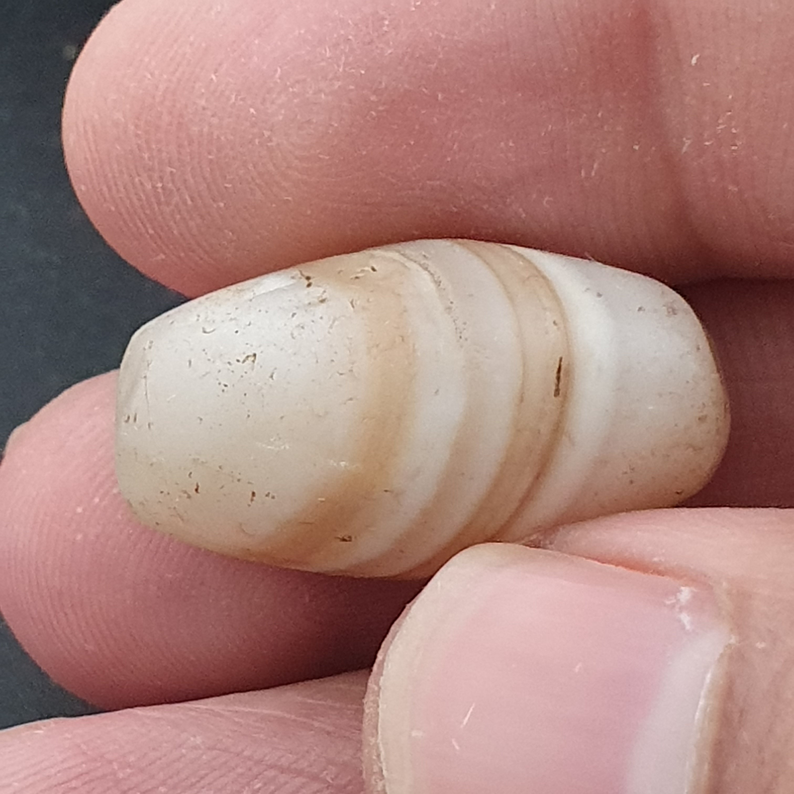 Ancient Natural Pattern White Agate Bead Amulet