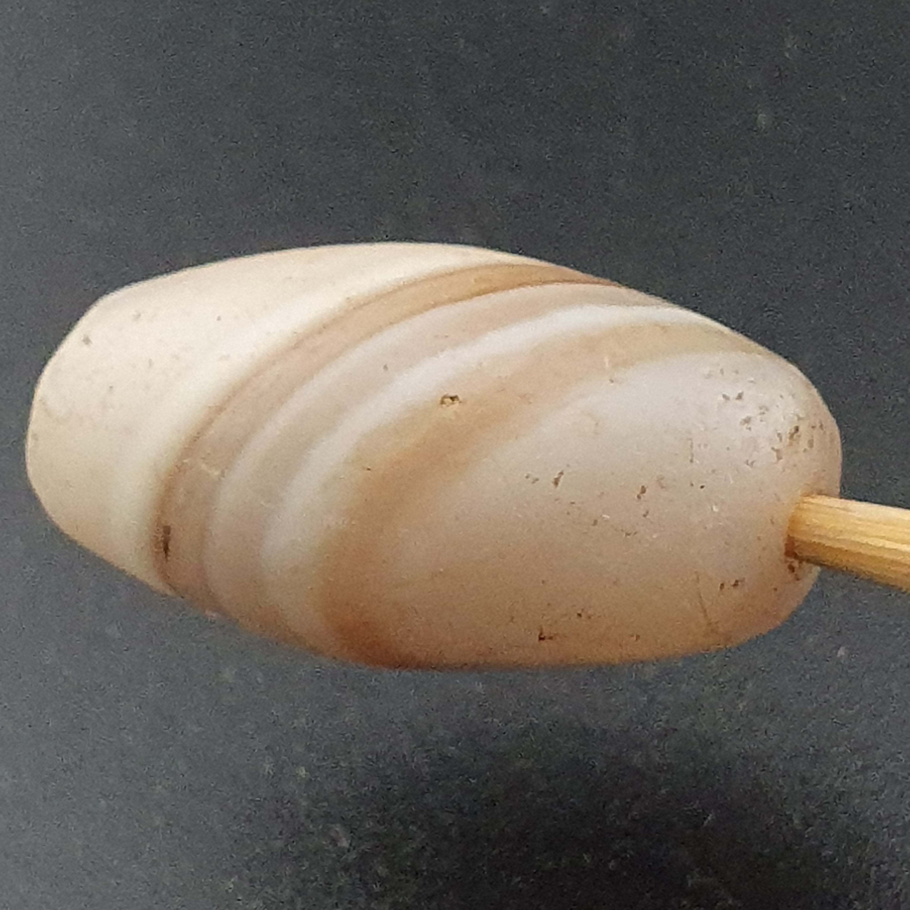 Ancient Natural Pattern White Agate Bead Amulet
