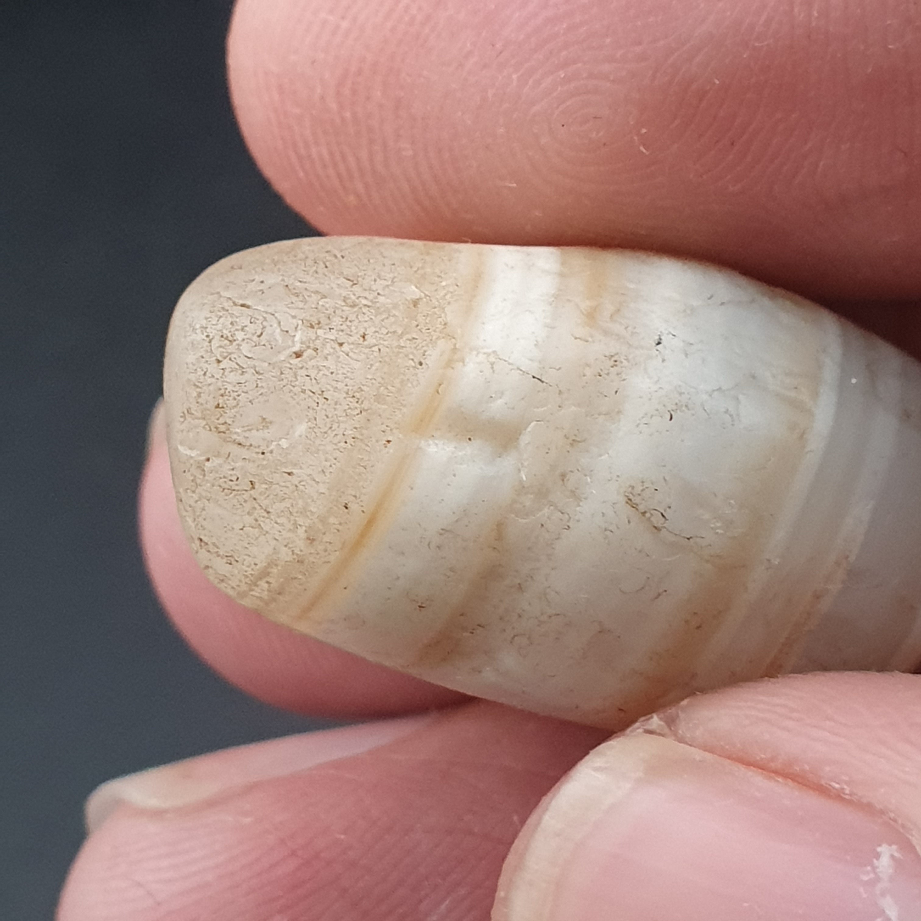 Ancient Natural Pattern White Old Agate Bead Amulet