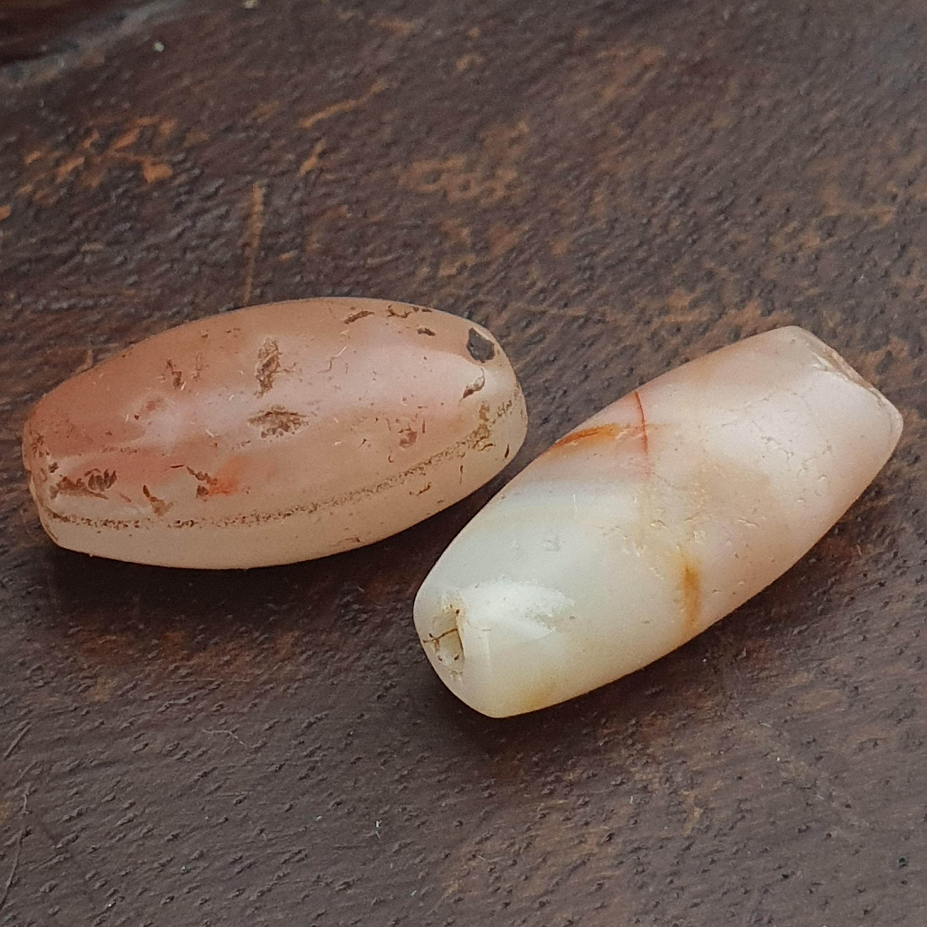 Lot of 2 Rare Ancient Reddish Suliemani Eye Pattern Agate Beads