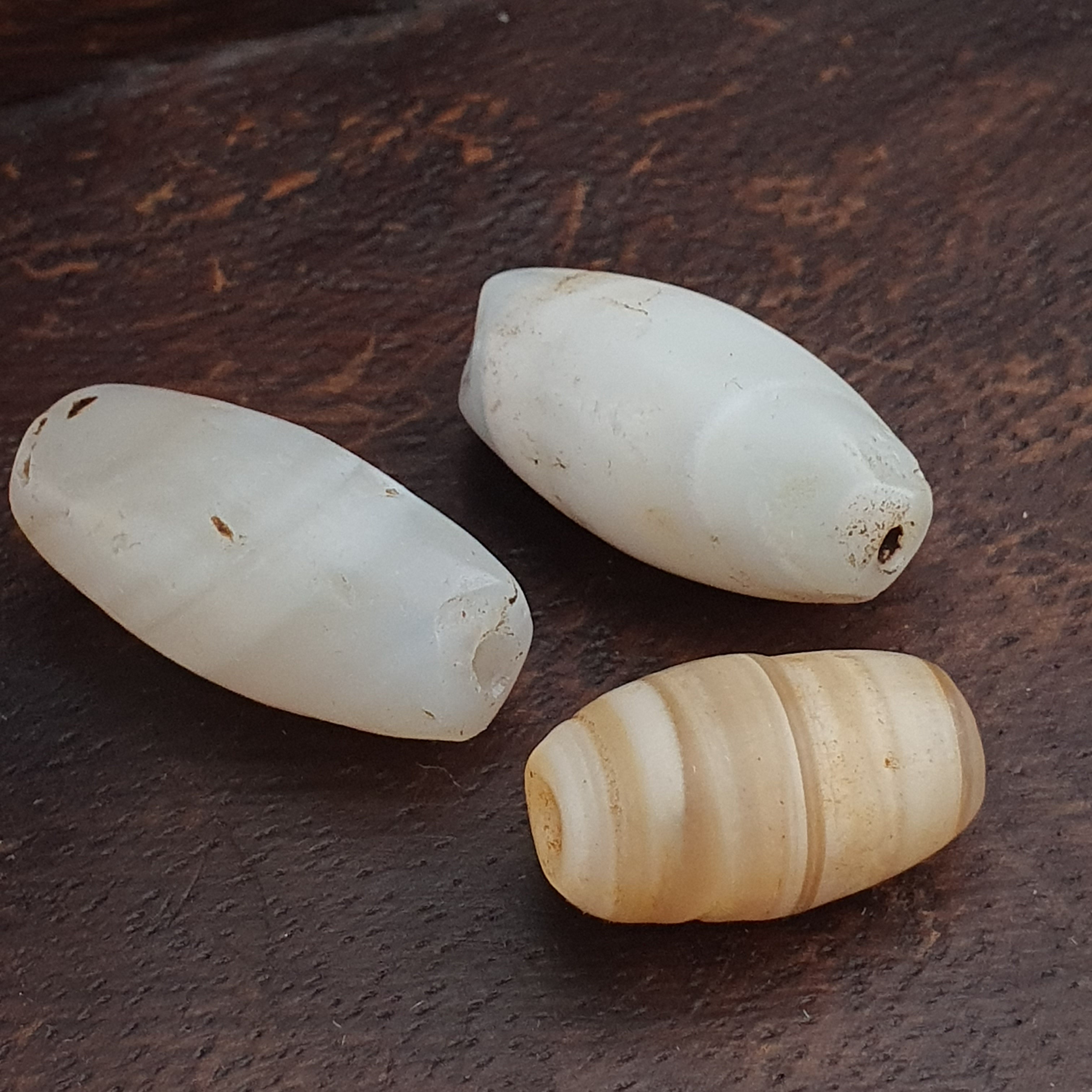 Anceint Natrual Stripes Pattern Suleimani Agate Bead Lot of 3