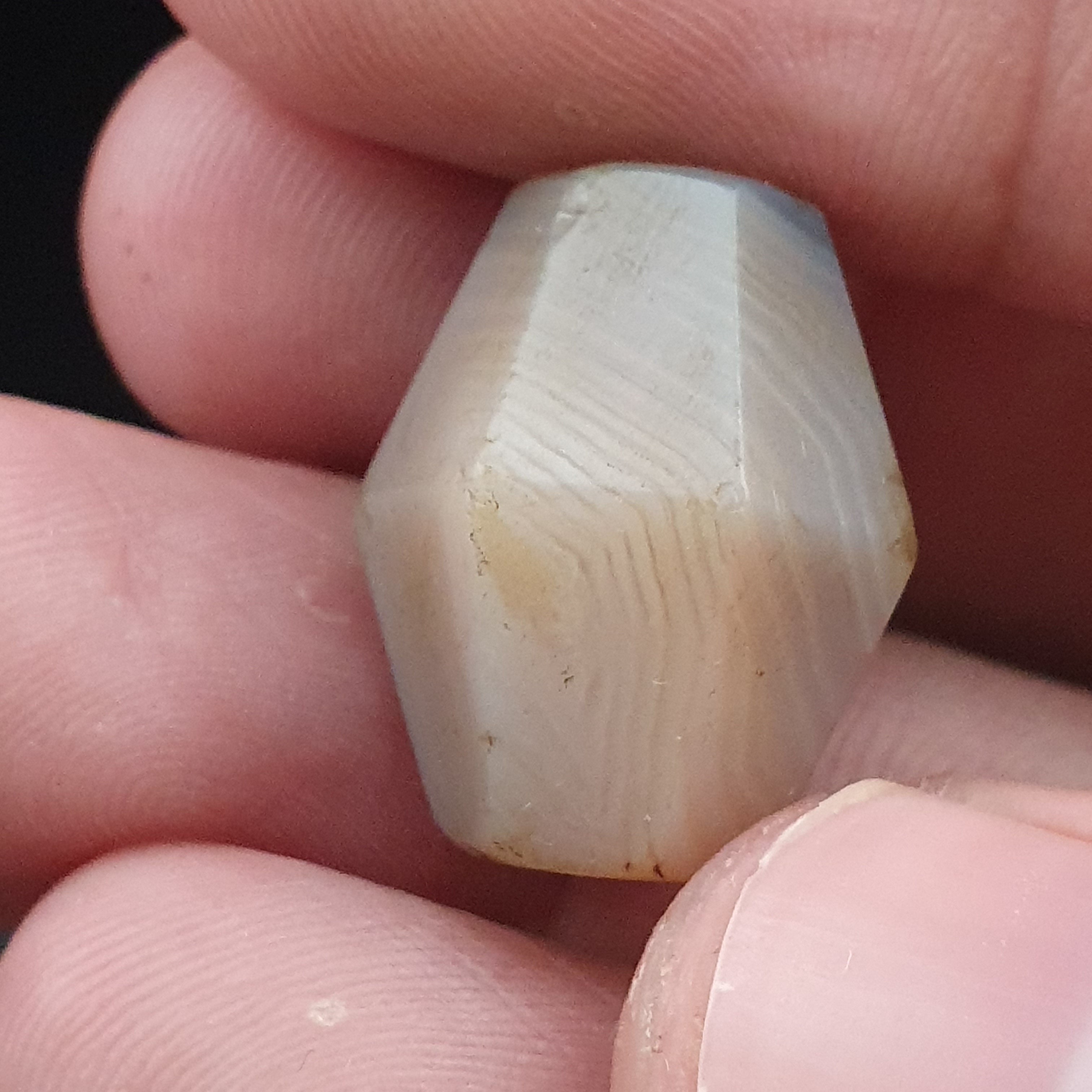 Ancient Natural Eye Pattern Suliemani Gray Agate Bead Amulet