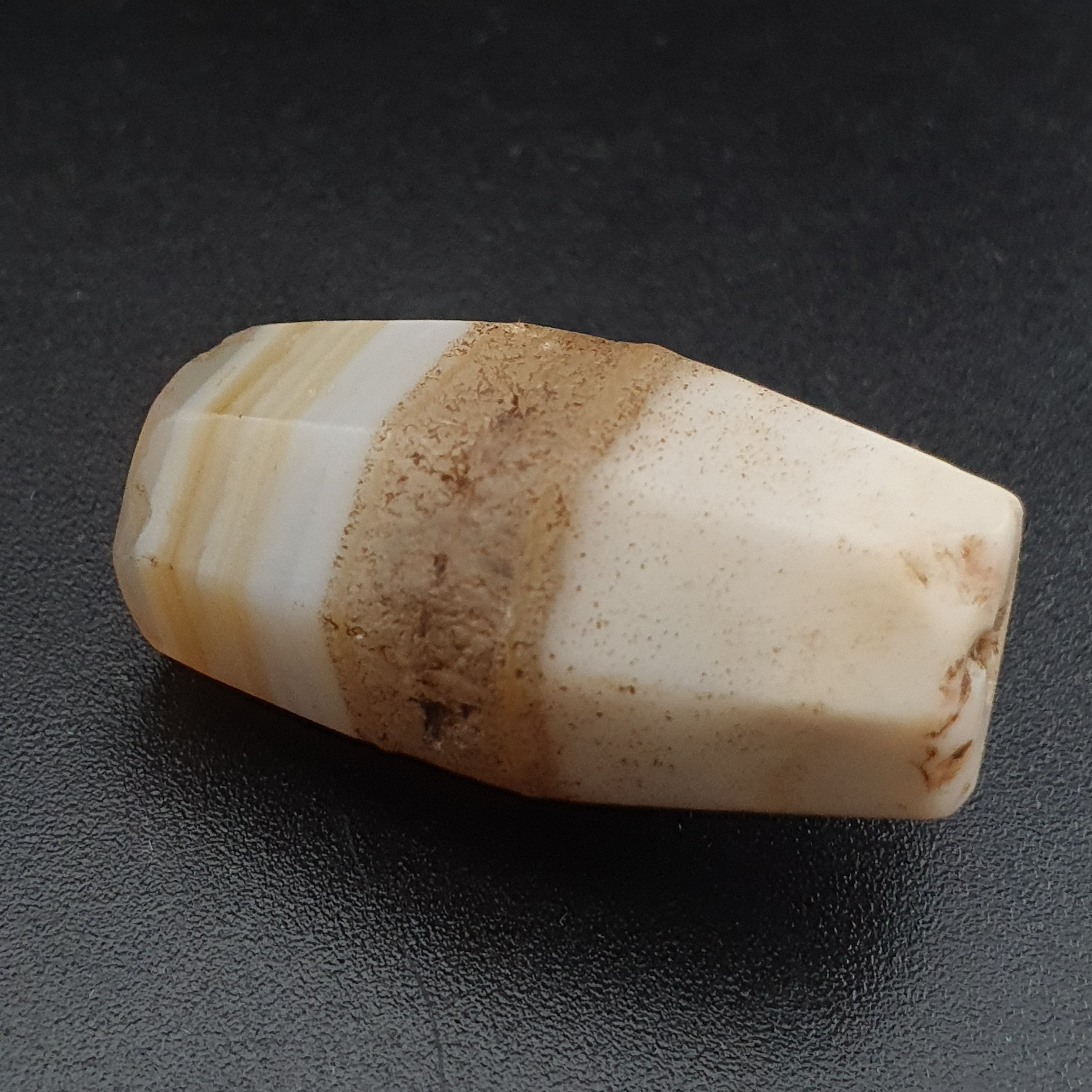 Ancient Natural Suliemani Stripe Pattern Agate Bead Amulet