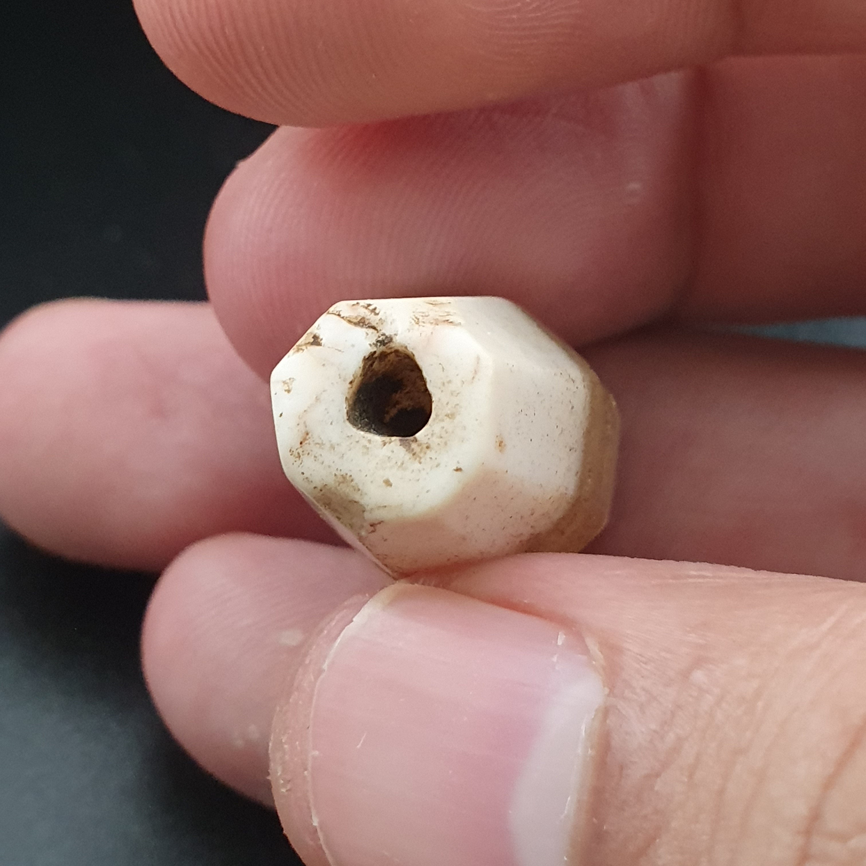 Ancient Natural Suliemani Stripe Pattern Agate Bead Amulet