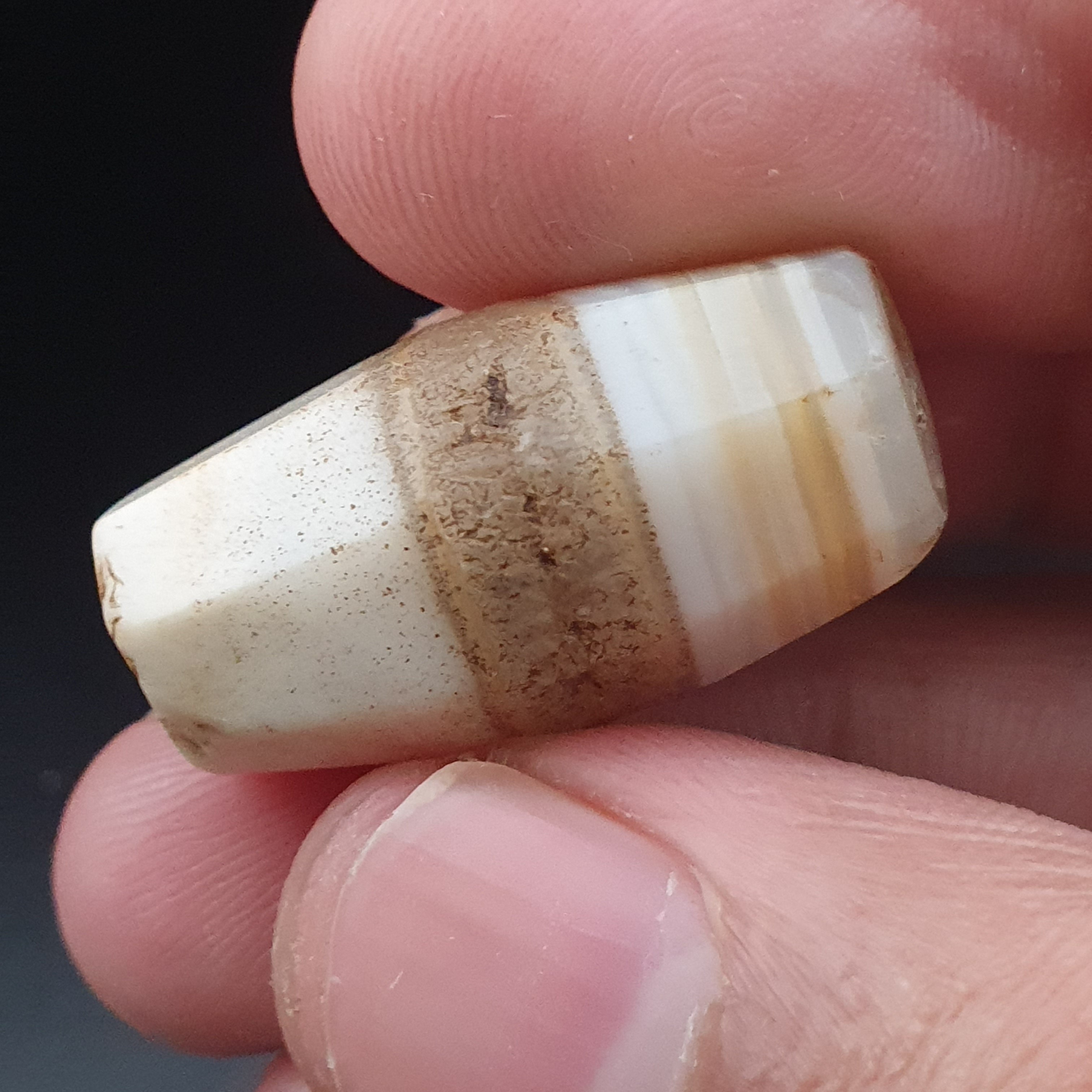 Ancient Natural Suliemani Stripe Pattern Agate Bead Amulet