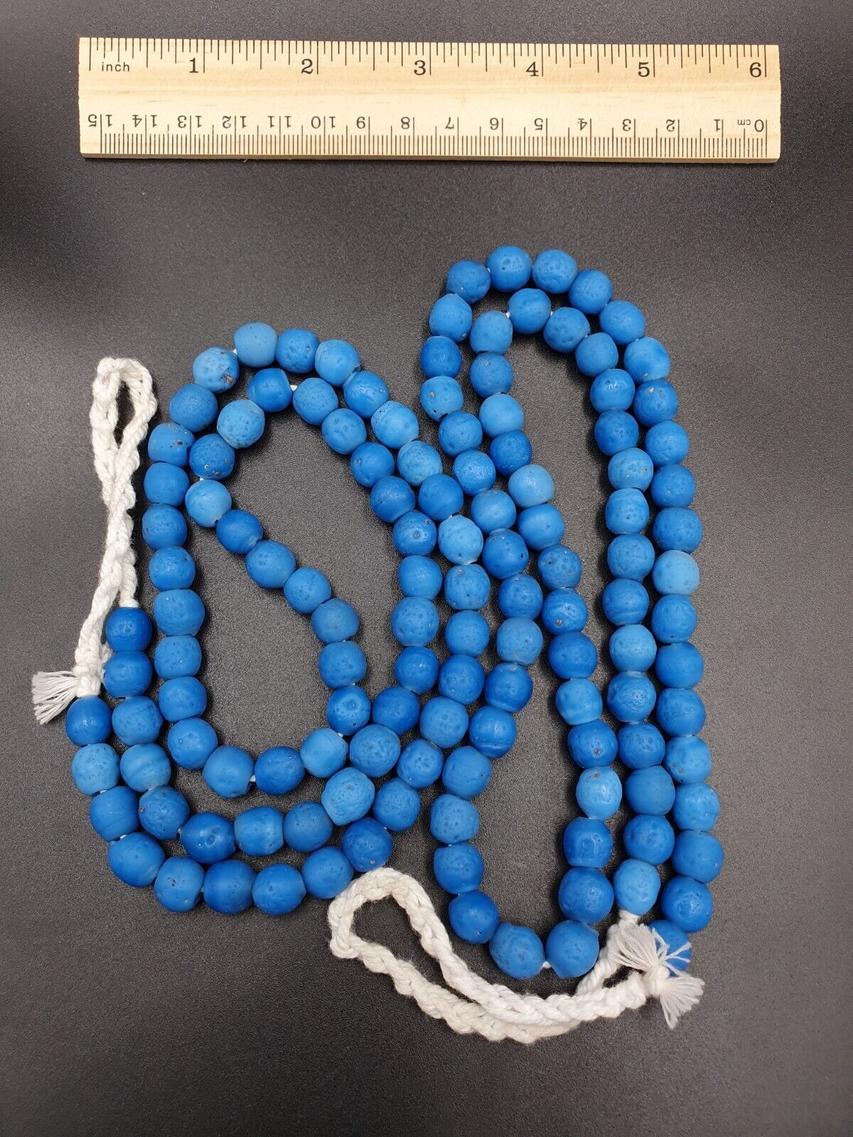 65 PCs RARE and BEAUTIFUL  AFRICAN GLASS TRADE ANTIQUE BEADS 10MM full Strand