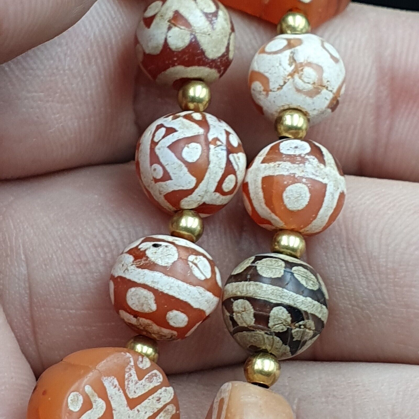 Amazing Red Agate Antique Tibetan Central Asian Etched Agate beads Necklace E10