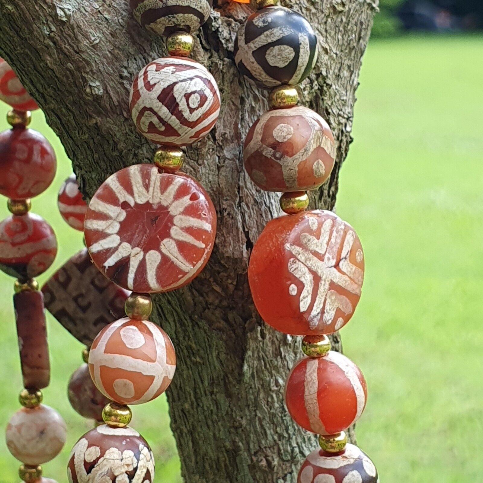 Antique HIMALAYAN Indo Tibetan Central Asian Etched Agate beads Necklace 11ED-A-