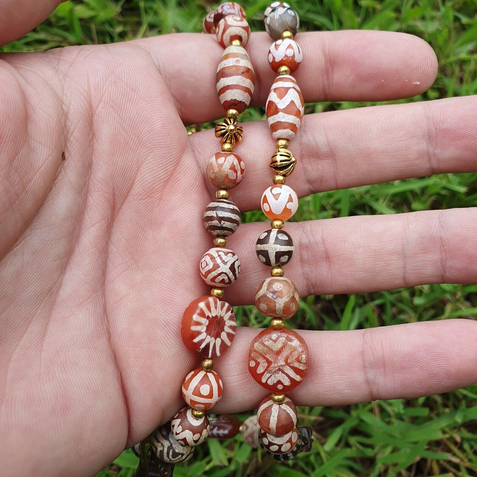Antique HIMALAYAN Indo Tibetan Central Asian Etched Agate beads Necklace 11ED-A-