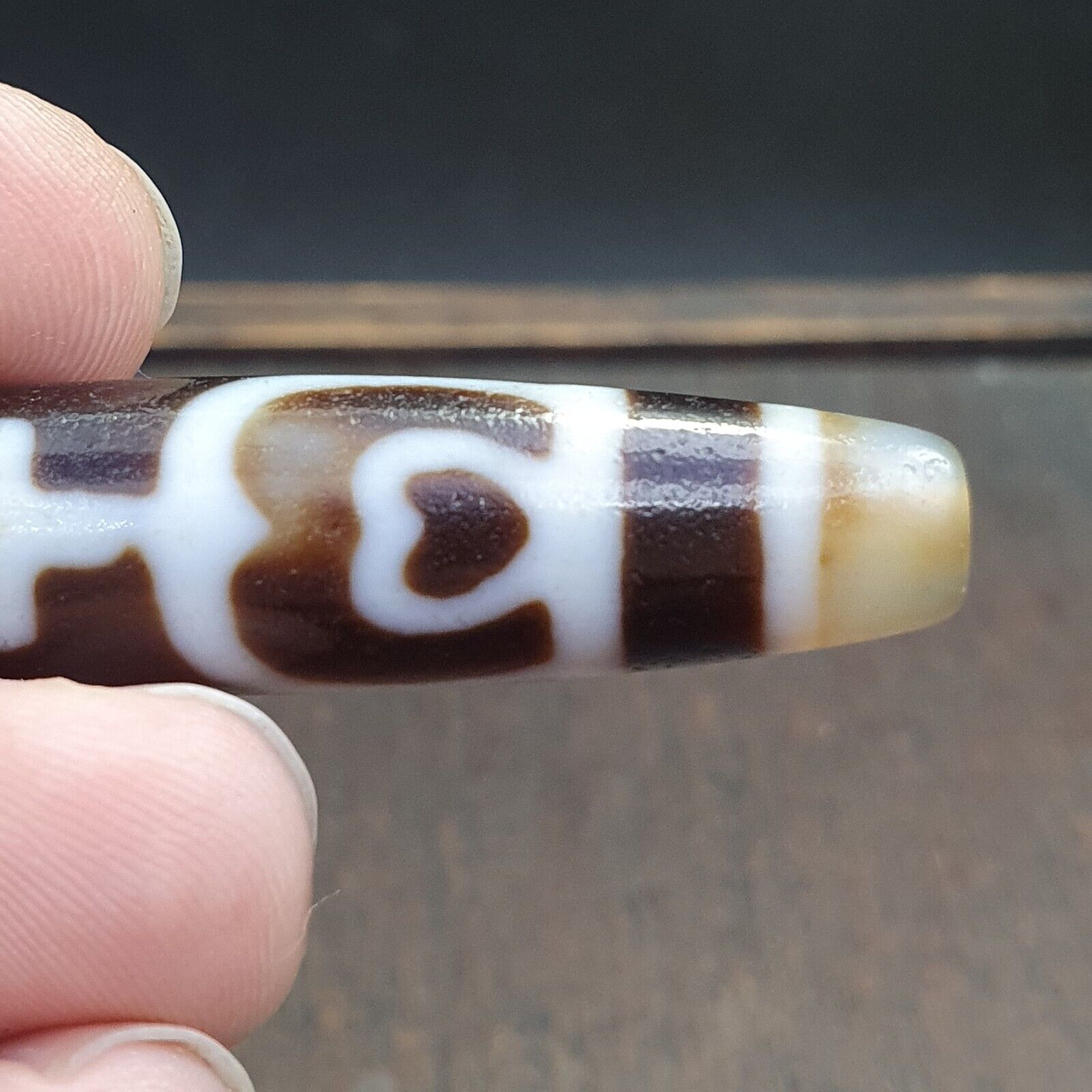 Tibetan Old Agate Dzi Bead " Unique Pattern " Amulet Pendant