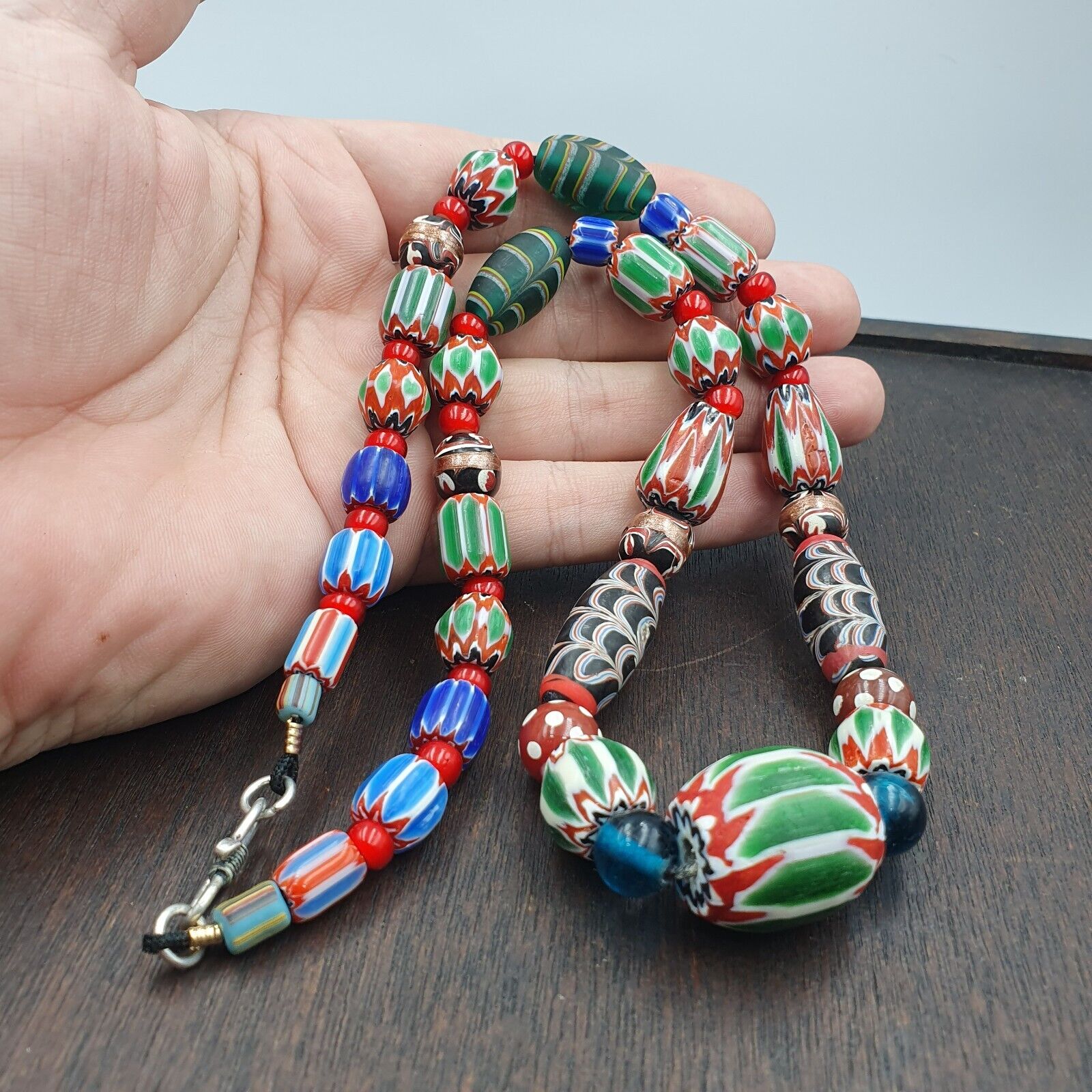 Vintage Chevron Venetian Whiteheart Skunk Glass Beads Necklace NC-9-3