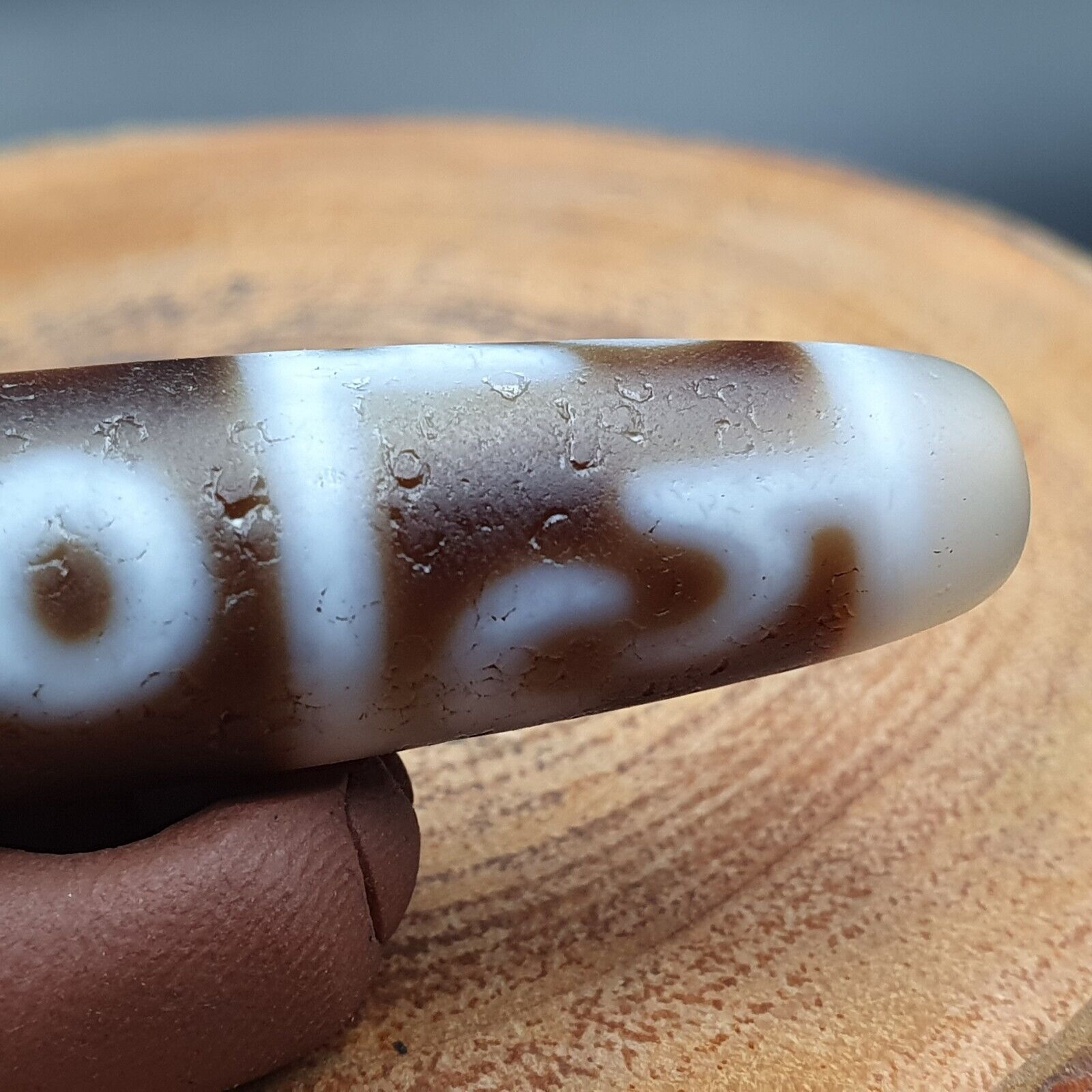 Vintage Old Himalayan Indo Tibetan 5 Eyes pattern Dzi Amulet Pendant Bead B26