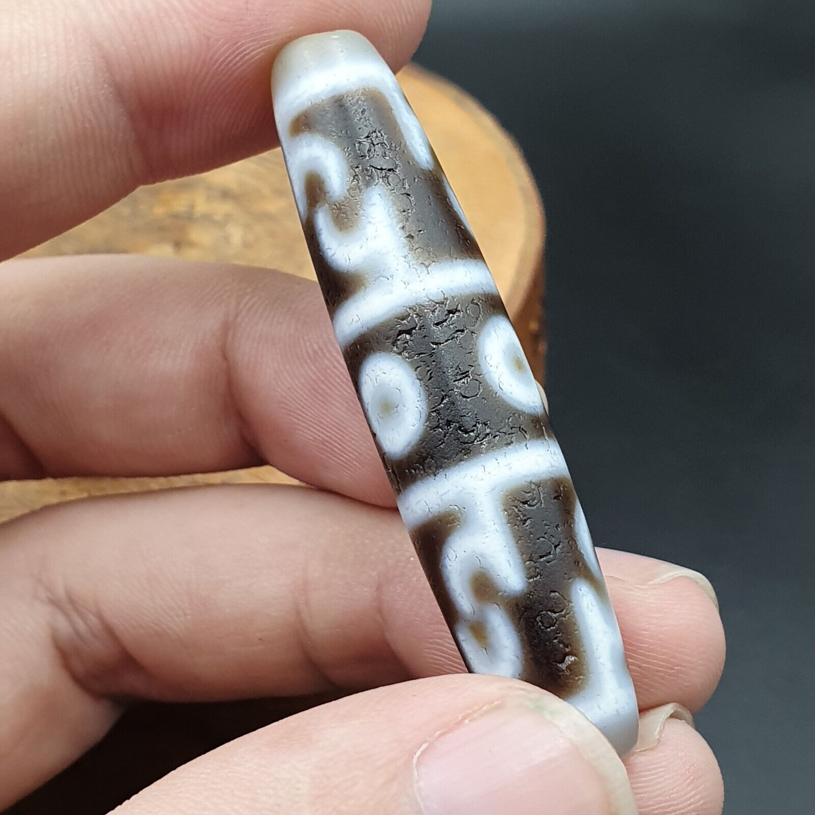 Vintage Old Himalayan Indo Tibetan 5 Eyes pattern Dzi Amulet Pendant Bead B26