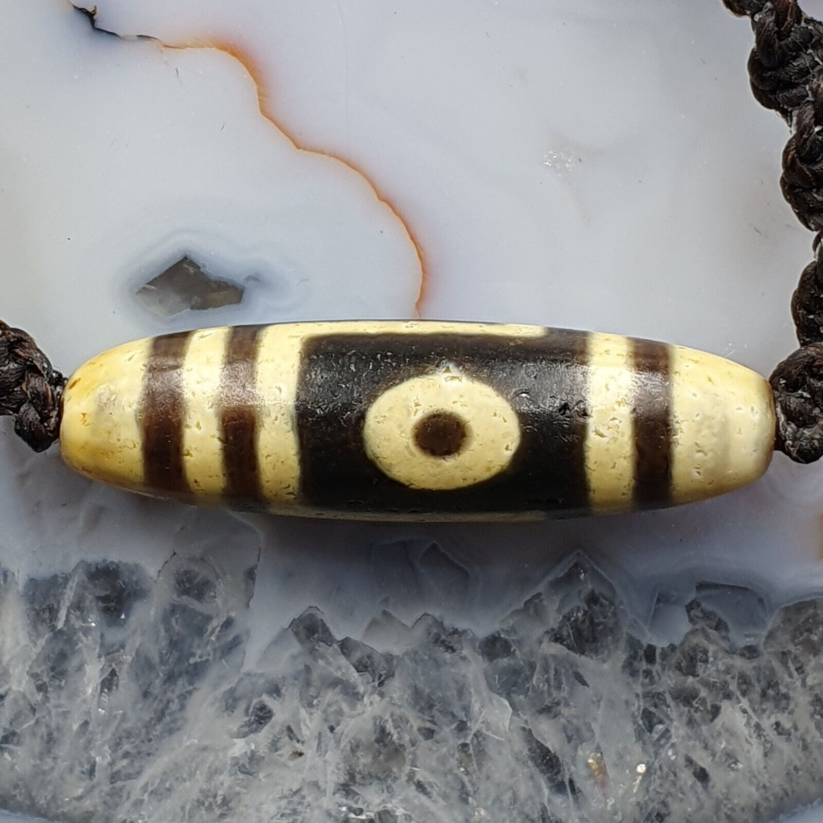 S4 Vintage Old Tibetan 2 Eyes Agate stone Dzi Bead Amulet with 18" wax thread