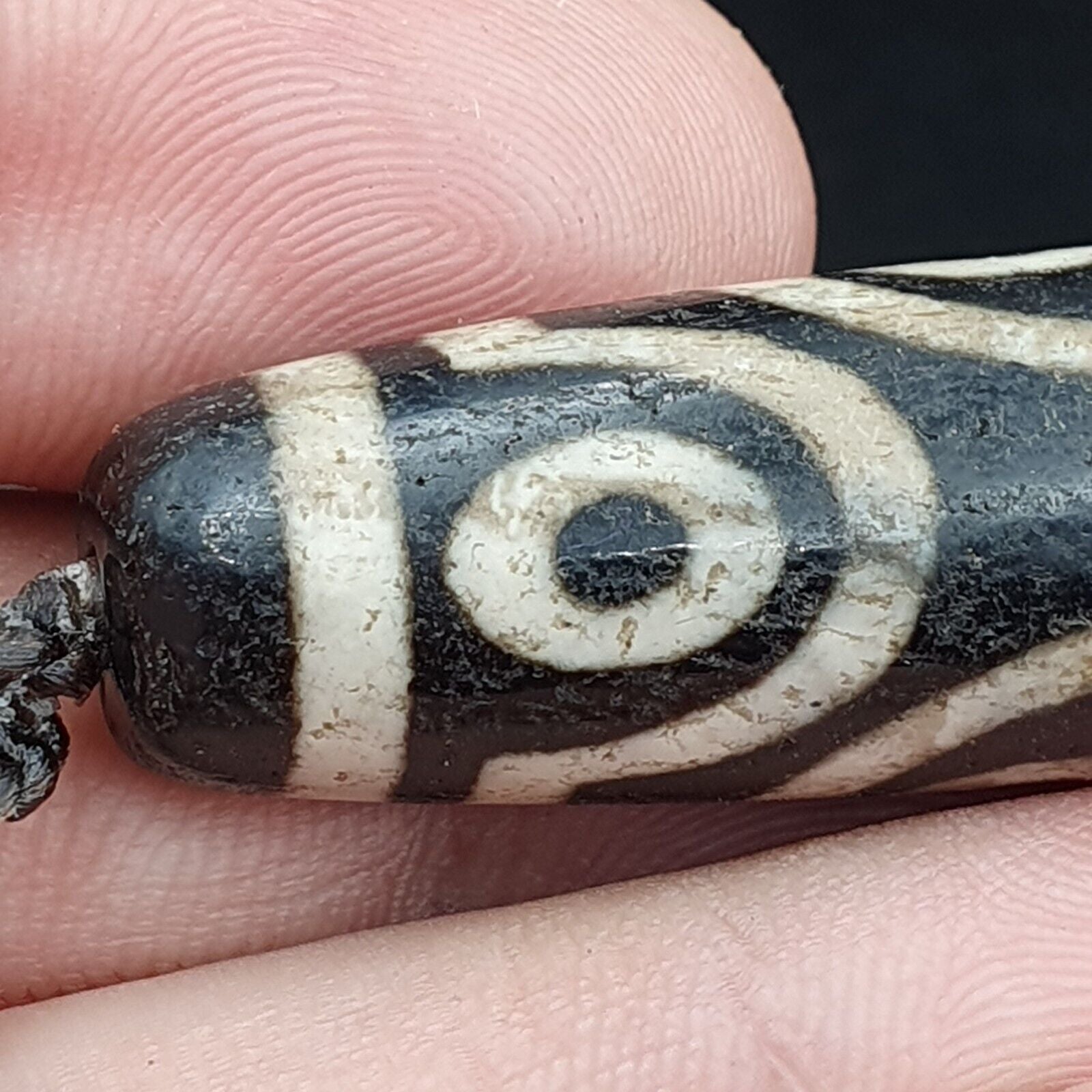 8 Eyes BEAD Tibetan dzi bead old amulet Black Agate Wax Thread Necklace