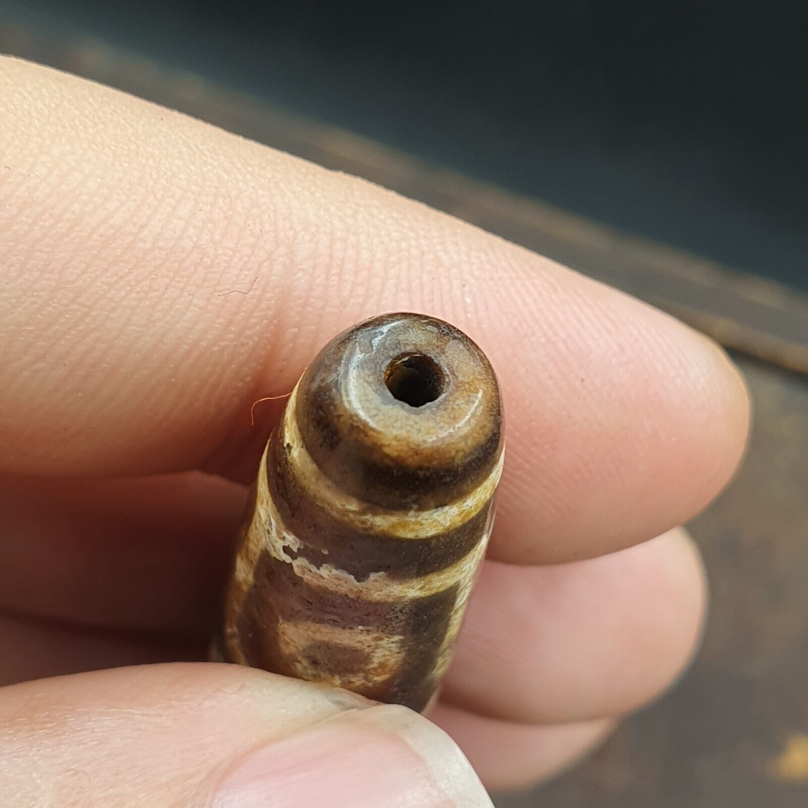 Old Indo Tibetan Agate 9 Eyes in zigzag lines Agate stone Dzi Bead Amulet TBA-3