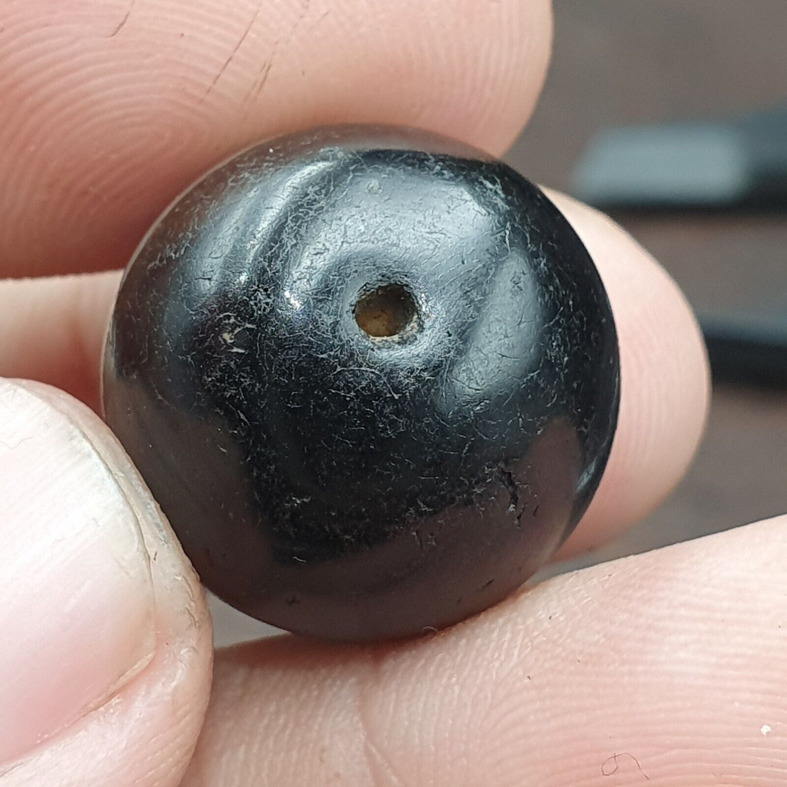 Antique Tibetan Agate Bead: A Rare Gem from the Past 19 x18 mm ET-3