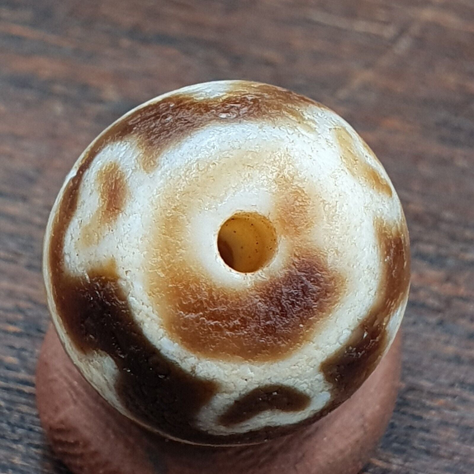 High Quality Antique Tibetan rare Pattern Agate stone Dzi Bead Amulet