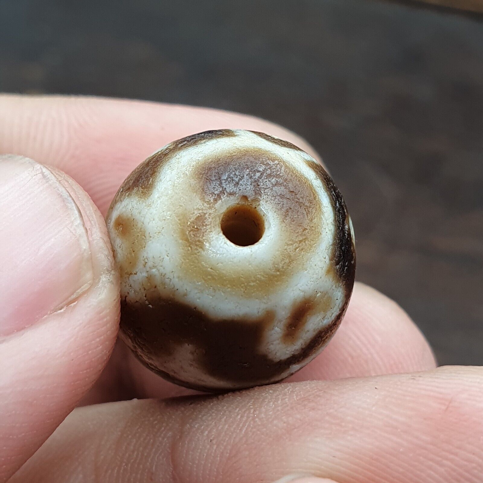 High Quality Antique Tibetan rare Pattern Agate stone Dzi Bead Amulet
