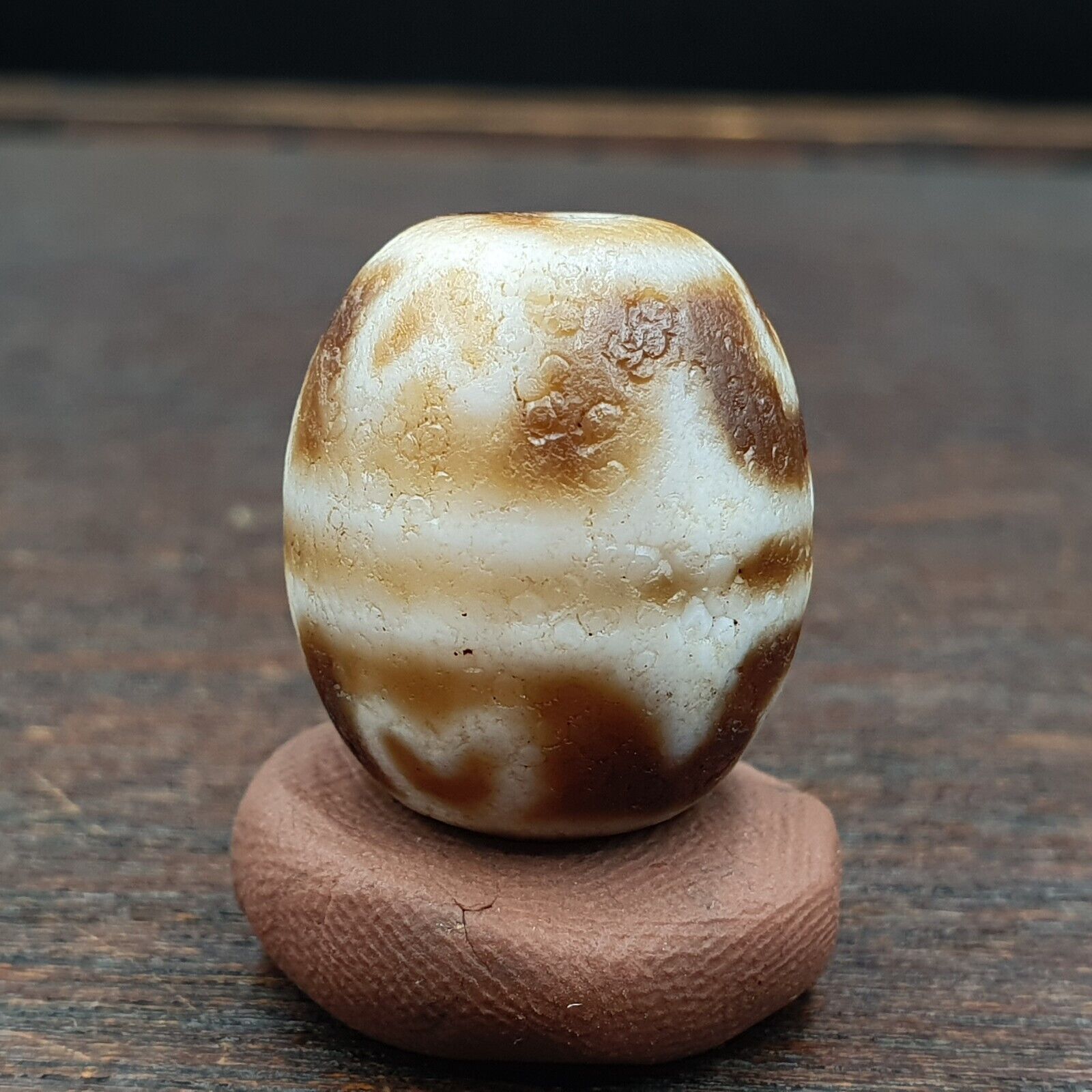 High Quality Antique Tibetan rare Pattern Agate stone Dzi Bead Amulet