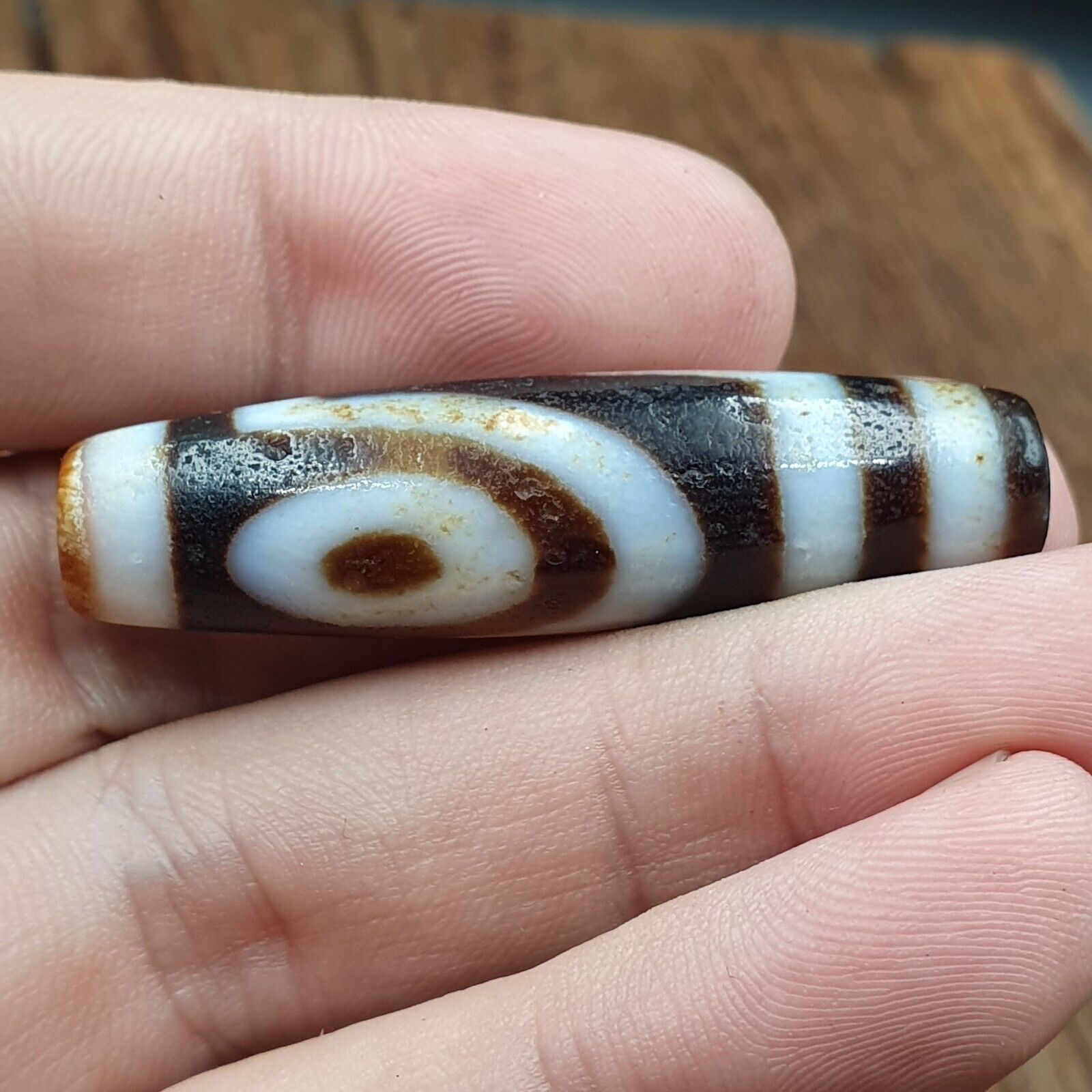 Himalayan Indo Tibetan Agate 2 eyes Lines Bead unique Patterns Dzi Amulet