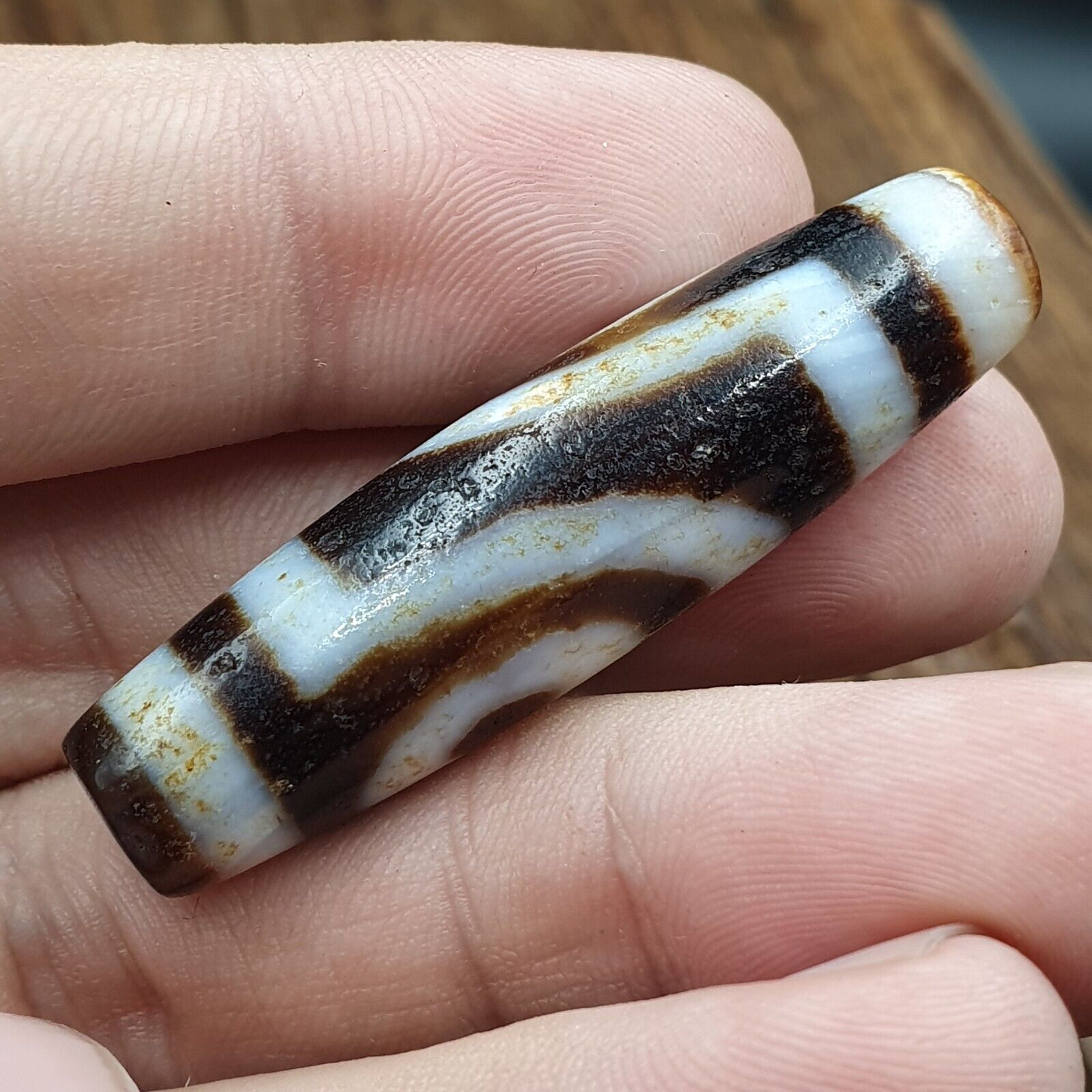 Himalayan Indo Tibetan Agate 2 eyes Lines Bead unique Patterns Dzi Amulet