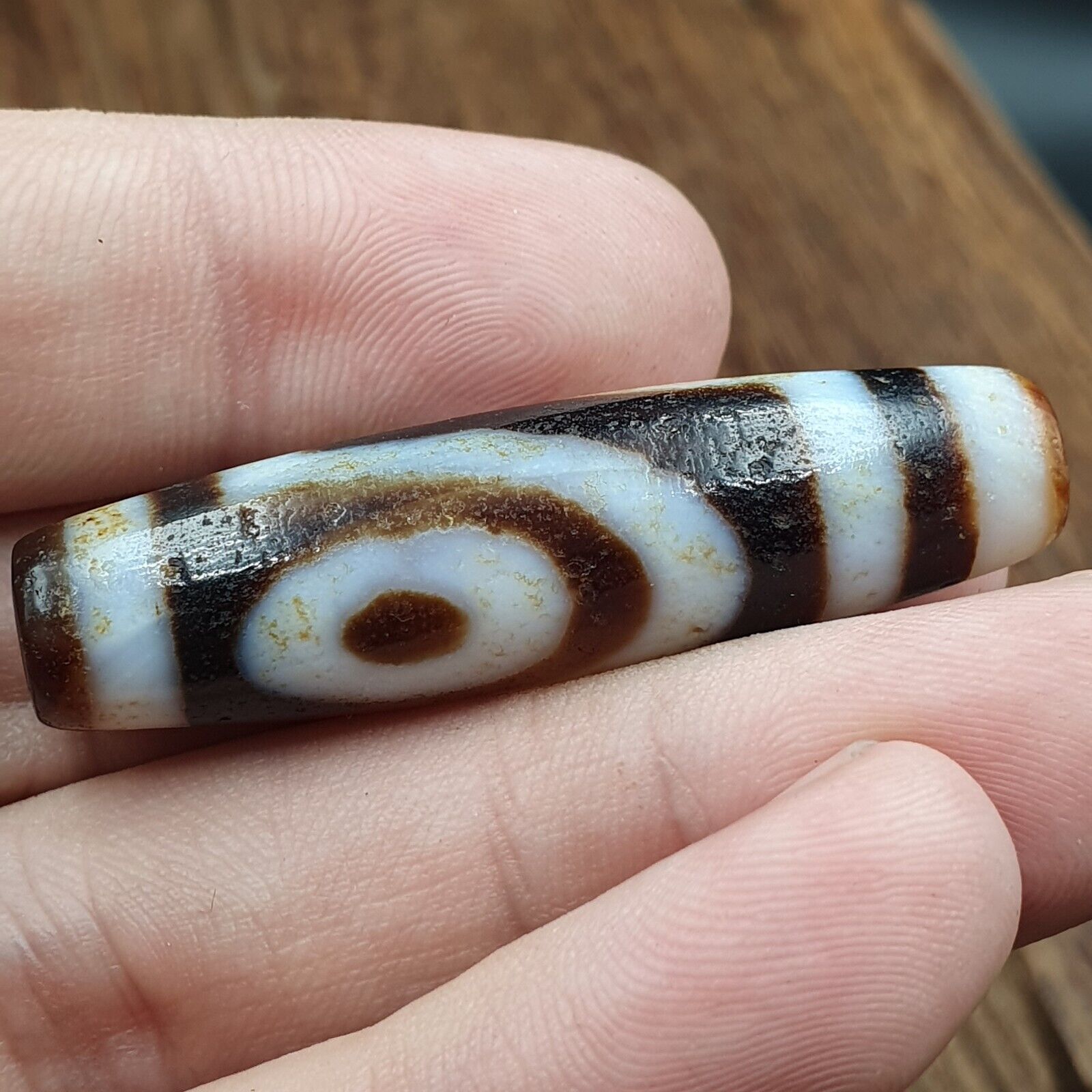 Himalayan Indo Tibetan Agate 2 eyes Lines Bead unique Patterns Dzi Amulet