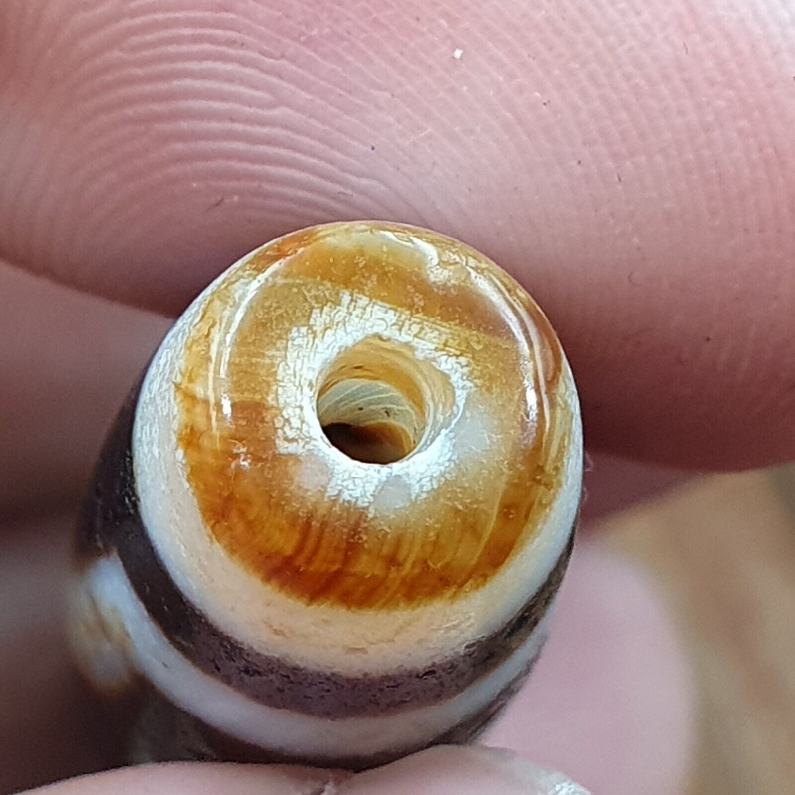 Himalayan Indo Tibetan Agate 2 eyes Lines Bead unique Patterns Dzi Amulet