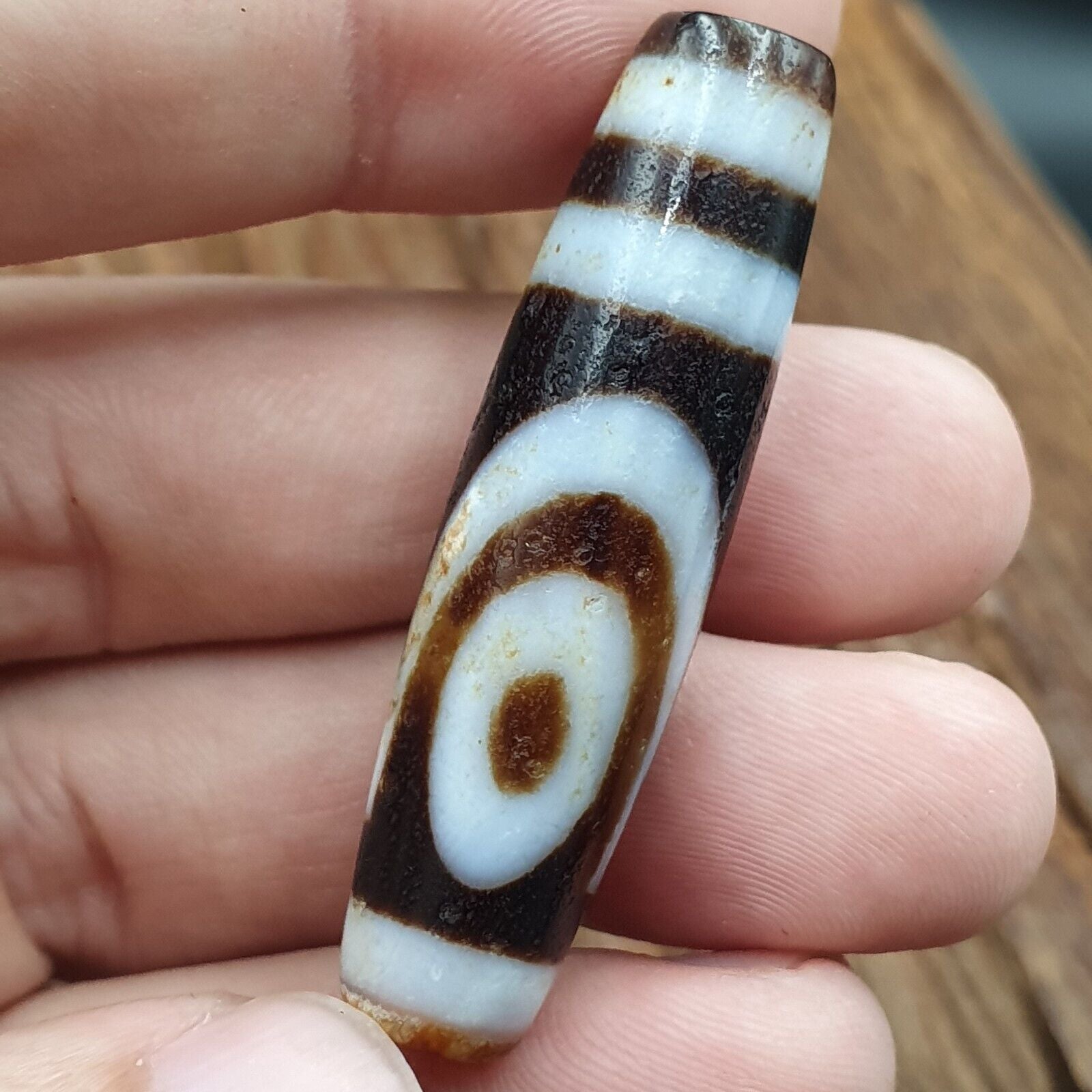 Himalayan Indo Tibetan Agate 2 eyes Lines Bead unique Patterns Dzi Amulet